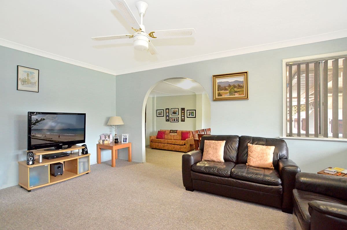 13 Shepard Street, Umina Beach - Thumbnail 3