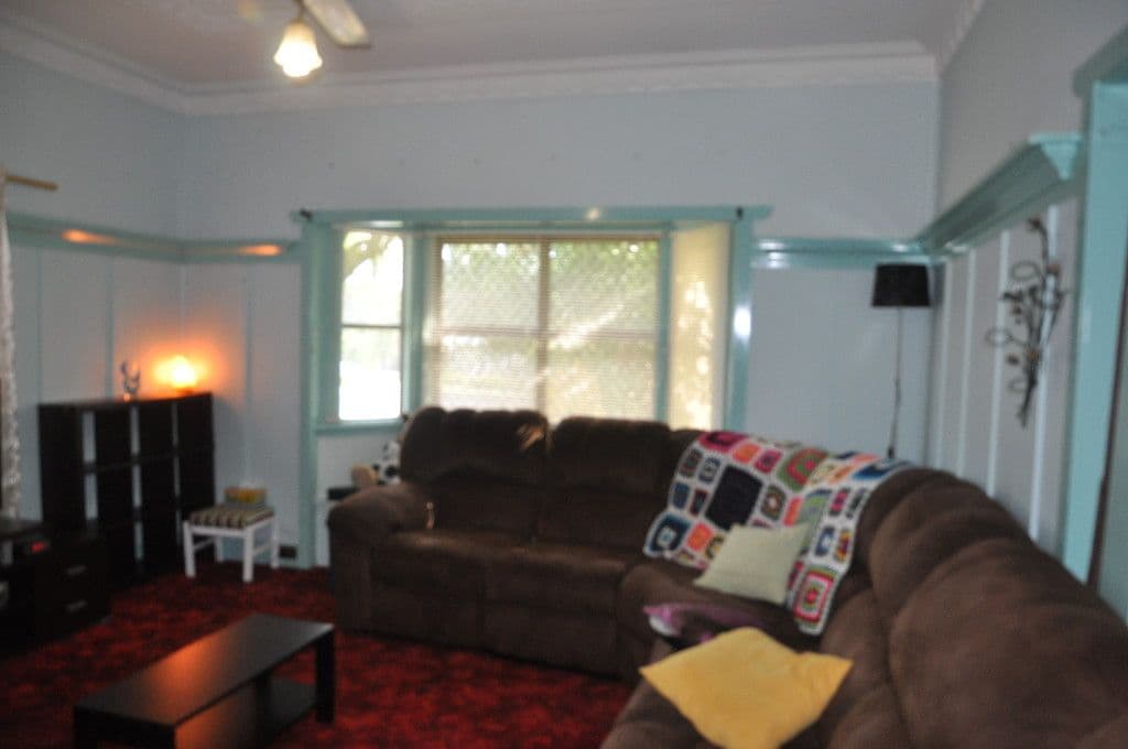 220 Bridge Street, Newtown QLD 4350, Newtown - Thumbnail 2