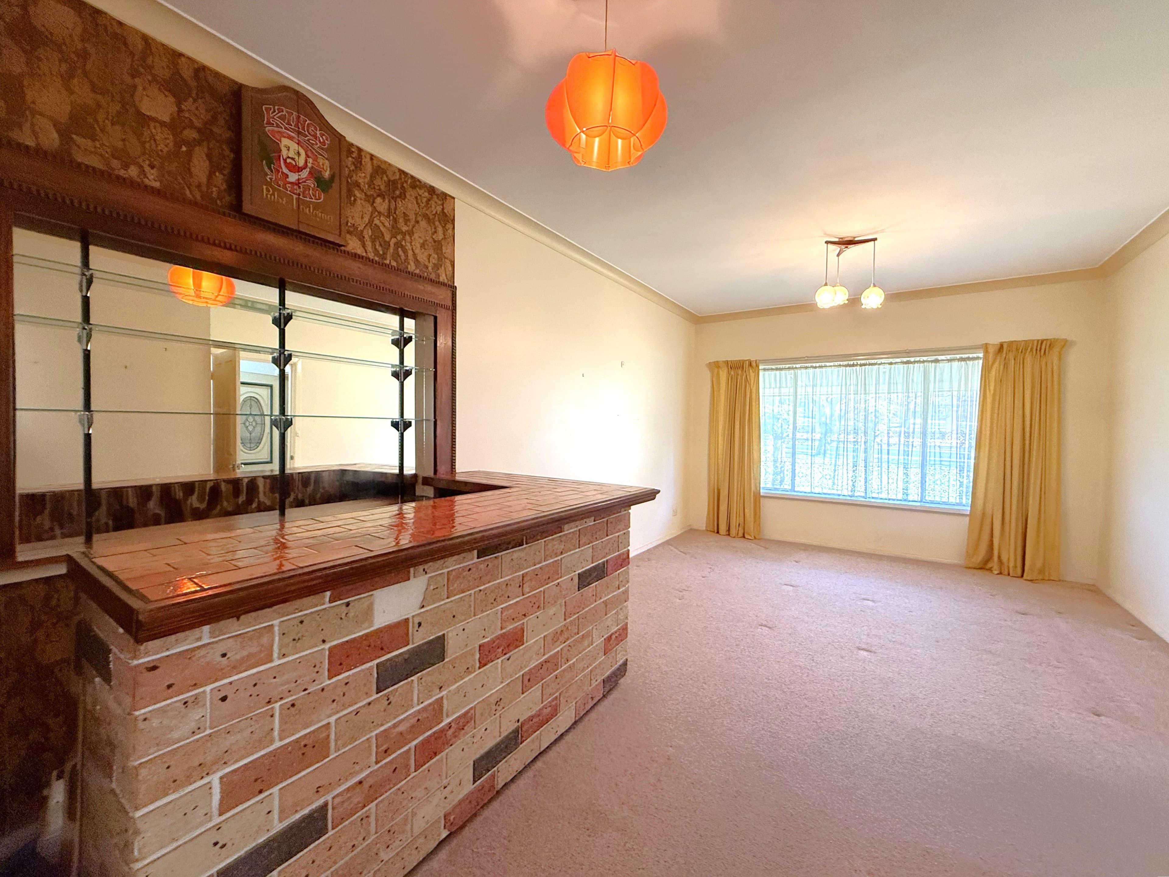 62 Campbell Street, Young NSW 2594, Young - Thumbnail 3