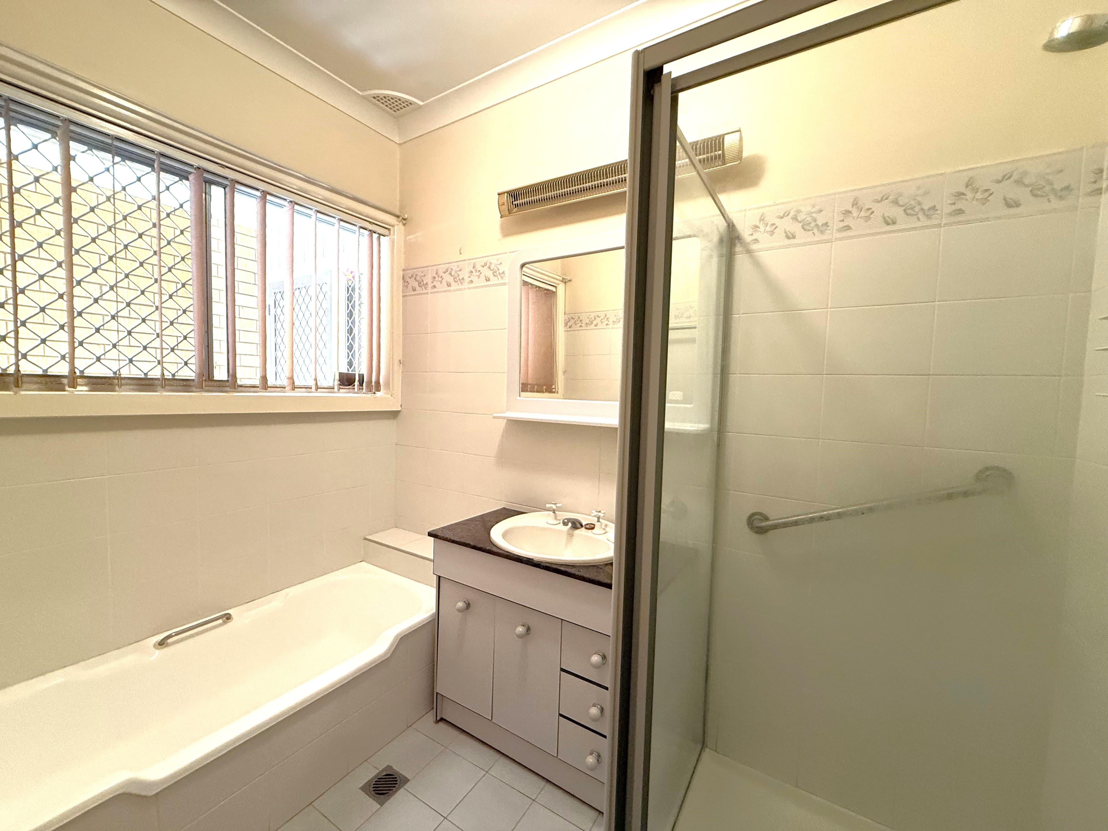 62 Campbell Street, Young NSW 2594, Young - Thumbnail 8