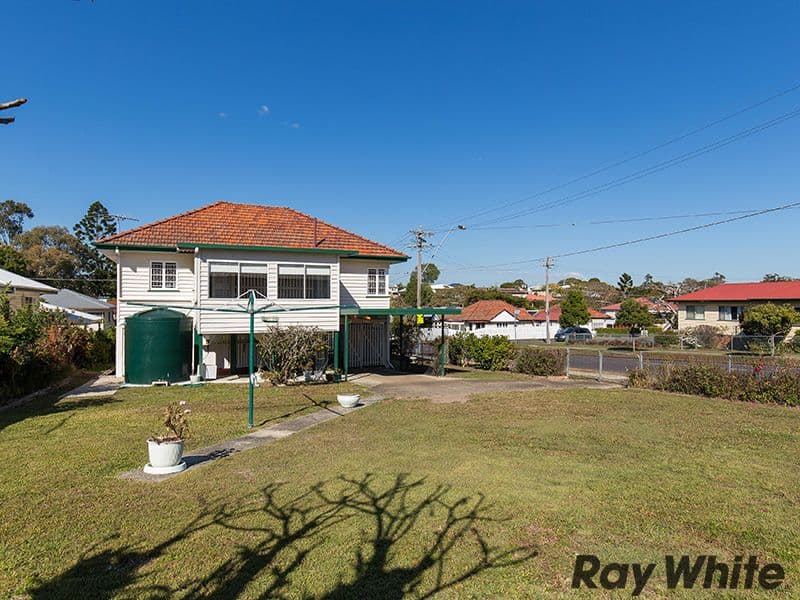 29 Belloy Street, Wavell Heights QLD 4012, Wavell Heights - Thumbnail 3