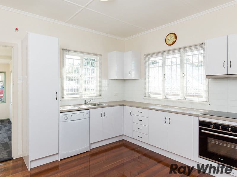 29 Belloy Street, Wavell Heights QLD 4012, Wavell Heights - Thumbnail 4