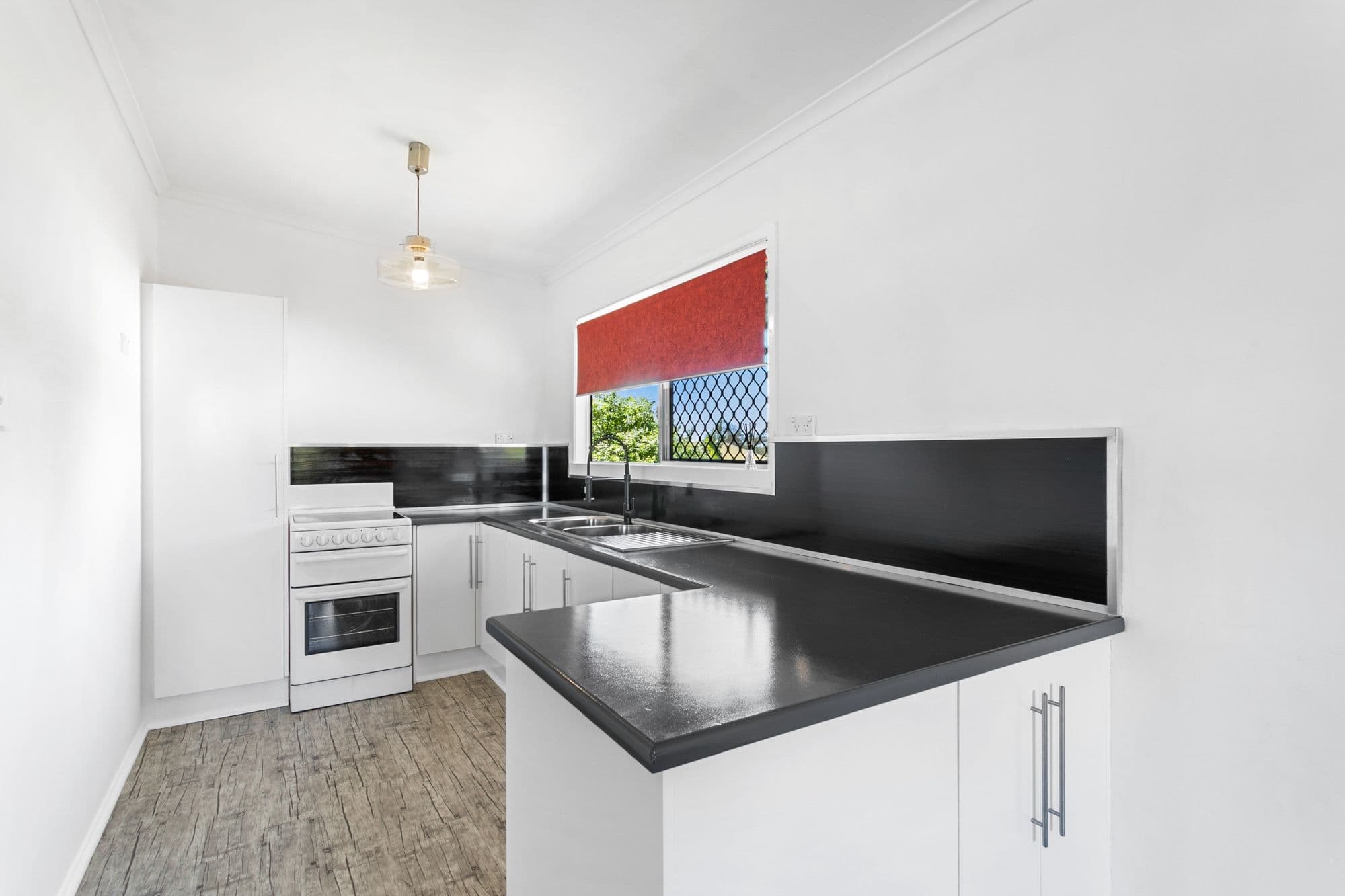 77 Cross Street, Deception Bay QLD 4508, Deception Bay - Thumbnail 2