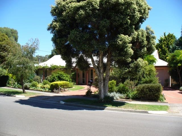 2 Nicholson Crescent, LILYDALE VIC 3140, Lilydale - Image 1
