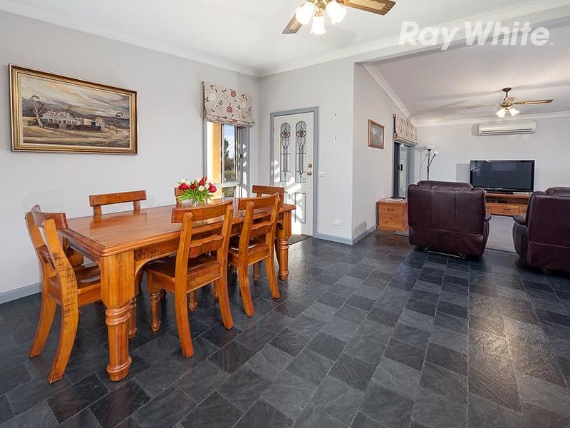 151 Benyon Street, ALBURY NSW 2640, East Albury - Thumbnail 4