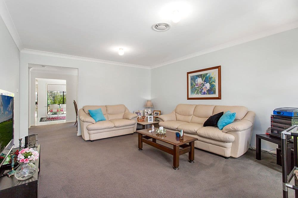 8 Helston Street, Stanhope Gardens NSW 2768, Stanhope Gardens - Thumbnail 2