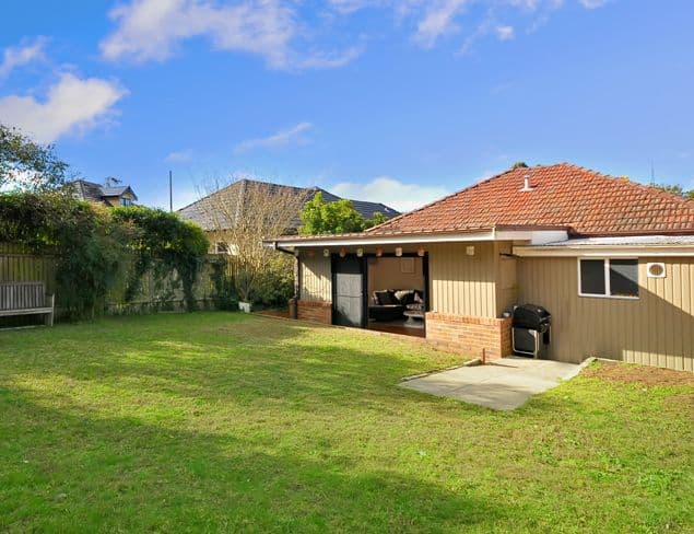 18 Johnston Crescent, LANE COVE NSW 2066, Lane Cove North - Thumbnail 3