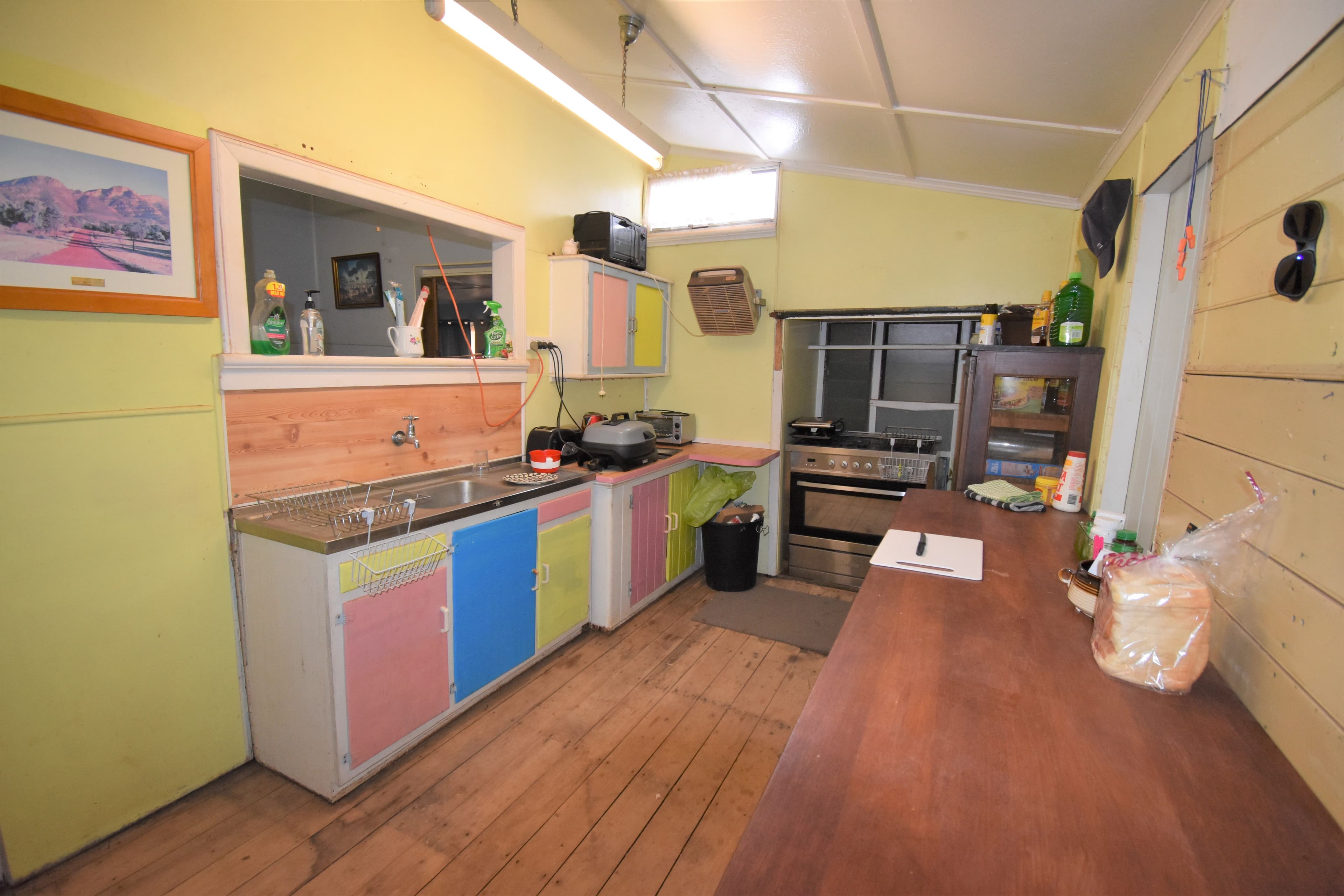 84 Cassowary Street, Longreach QLD 4730, Longreach - Thumbnail 2