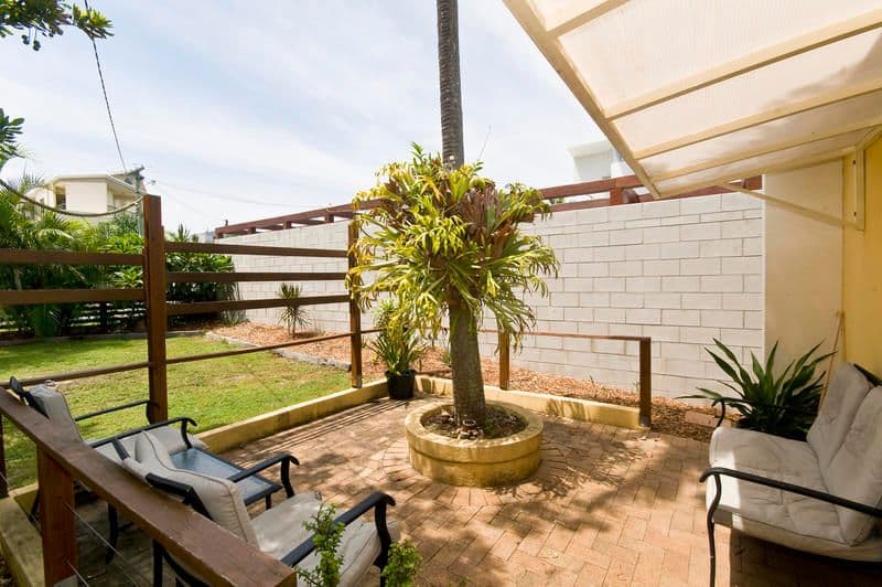 54 Petrel Avenue, MERMAID BEACH QLD 4218, Mermaid Beach - Thumbnail 4