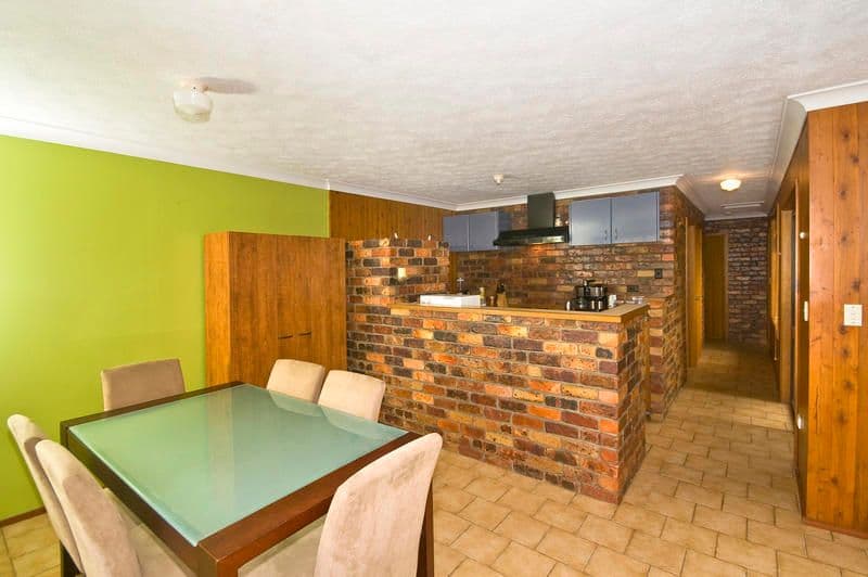 54 Petrel Avenue, MERMAID BEACH QLD 4218, Mermaid Beach - Thumbnail 5