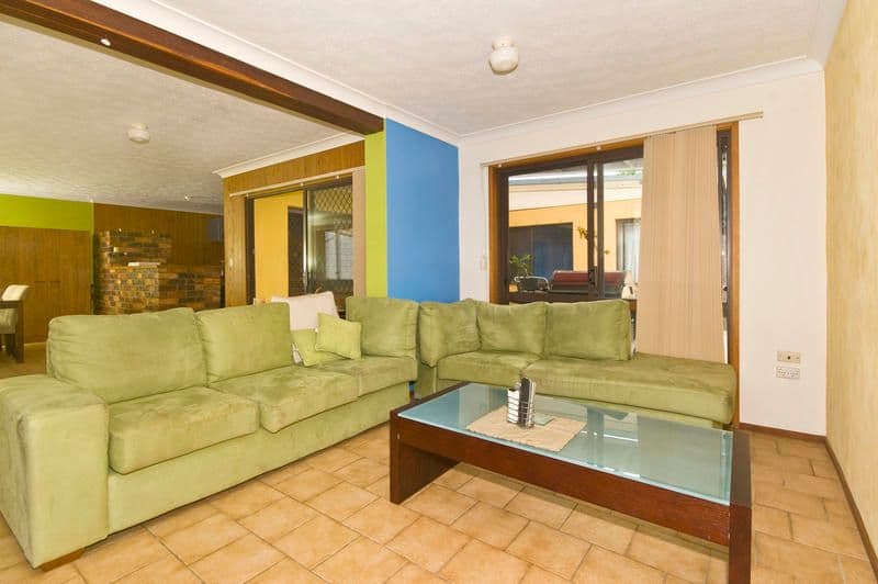 54 Petrel Avenue, MERMAID BEACH QLD 4218, Mermaid Beach - Thumbnail 6