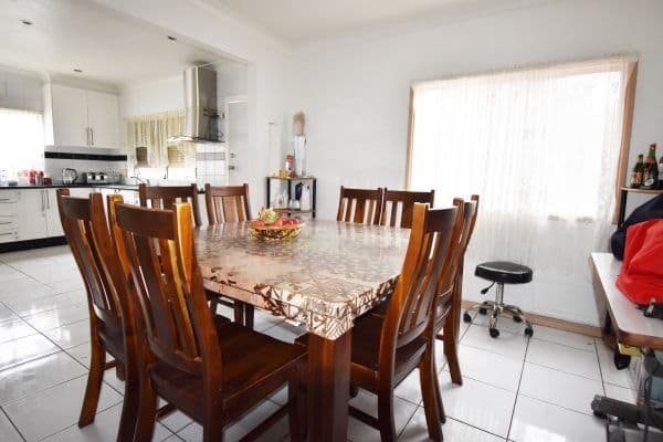 10 Florey Crescent, Mount Pritchard NSW 2170, Mount Pritchard - Thumbnail 3