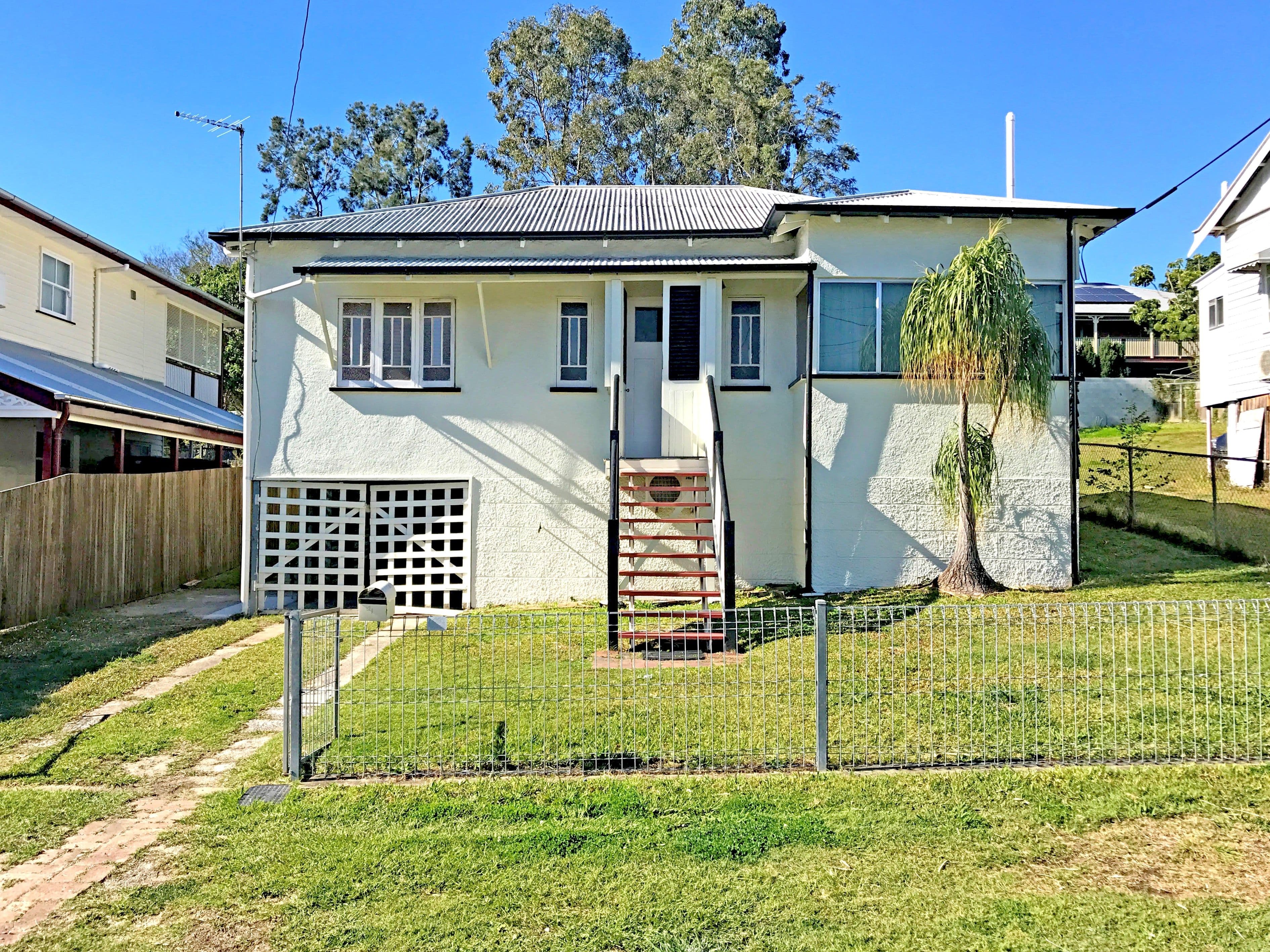 12 Smith Street, Holland Park QLD 4121, Holland Park - Image 1