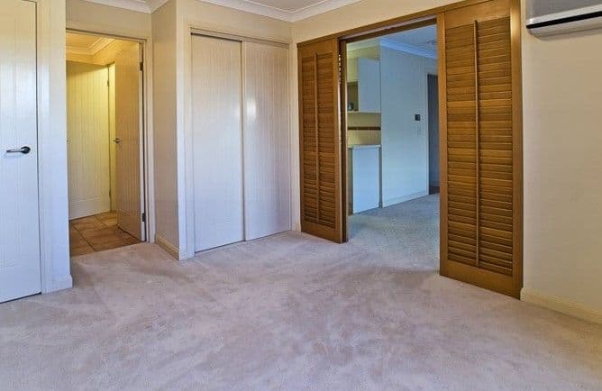 42 John Lund Drive, Hope Island QLD 4212, Hope Island - Thumbnail 4
