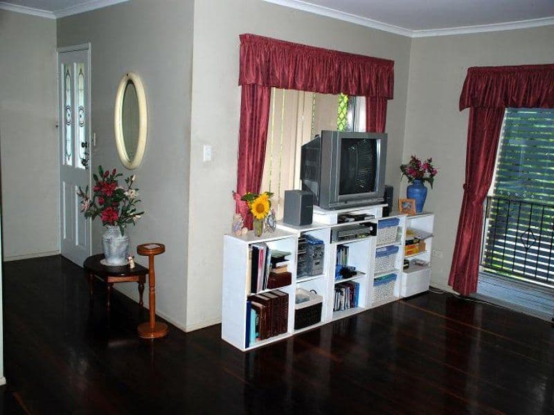 16 Warrimoo Drive, Petrie QLD 4502, Petrie - Thumbnail 3