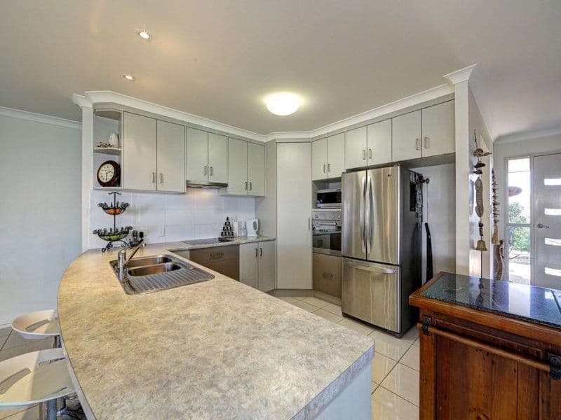 11 Wearing Road, Bargara QLD 4670, Bargara - Thumbnail 2