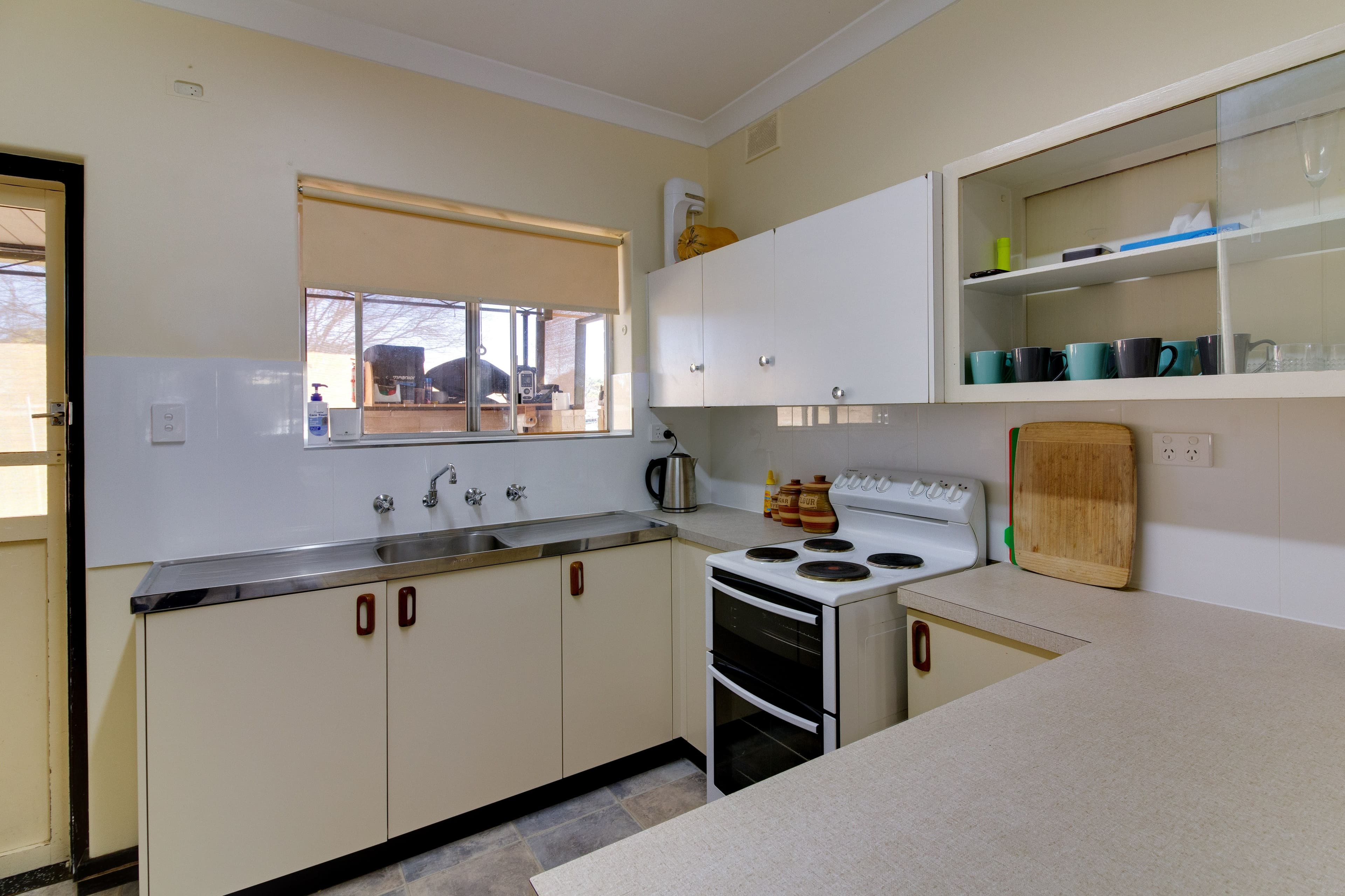 24 Laffer Street, Barmera SA 5345, Barmera - Thumbnail 2