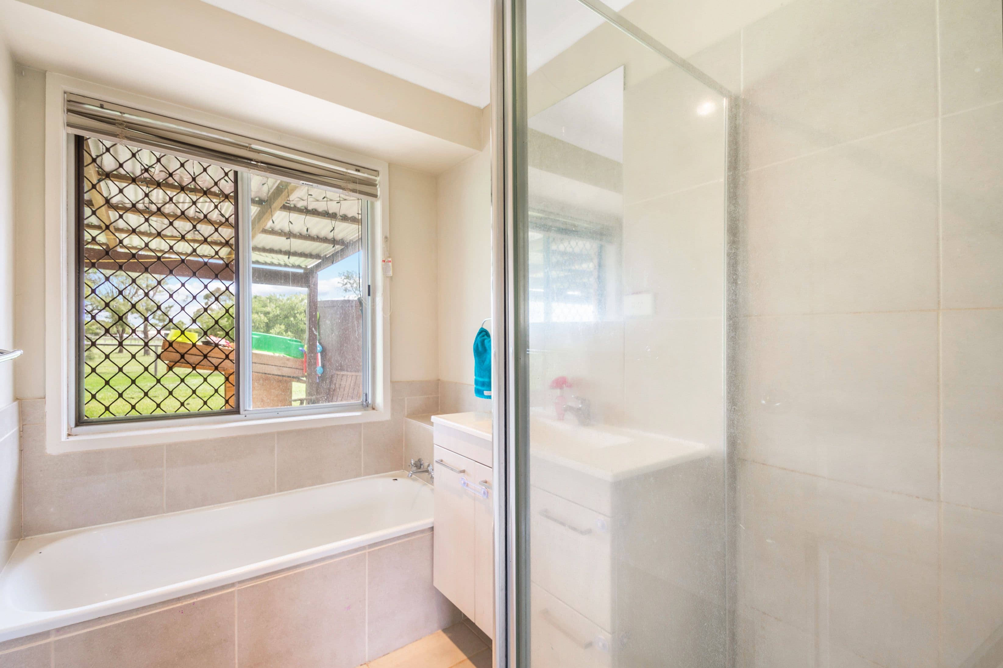 44 Railway Street, Cambooya QLD 4358, Cambooya - Thumbnail 7