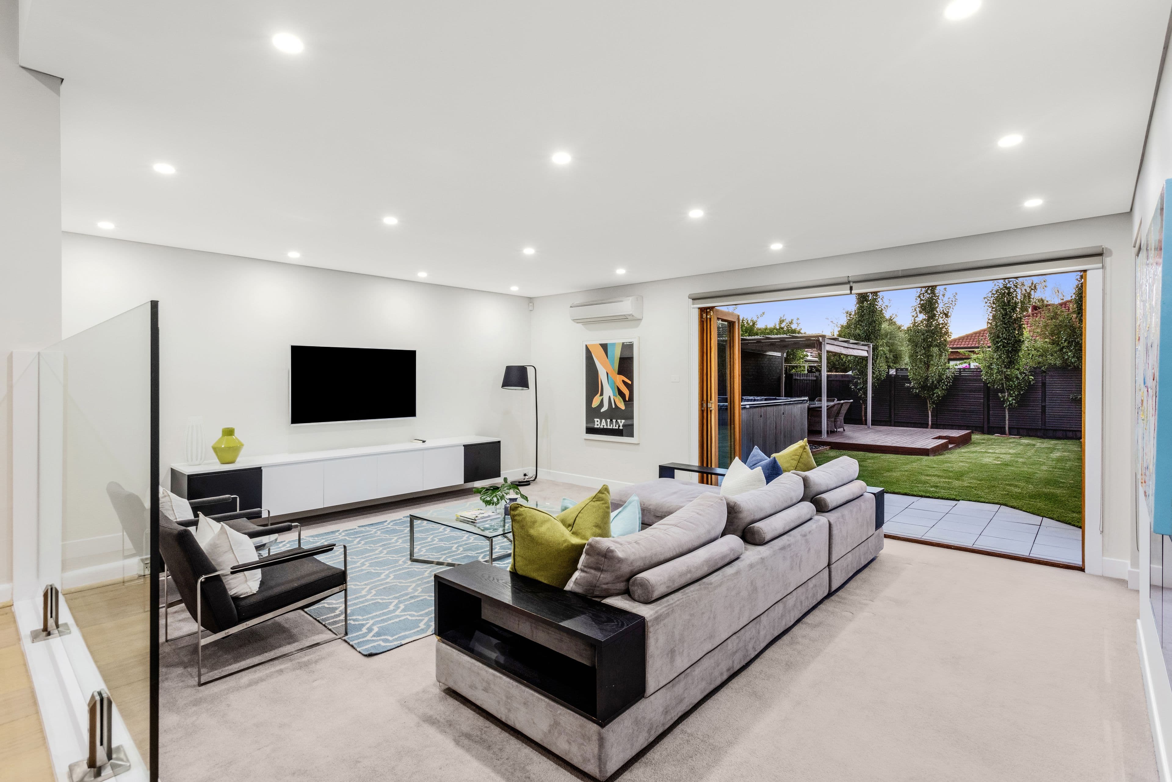 13 Richard Street, Bentleigh East VIC 3165, Bentleigh East - Thumbnail 2