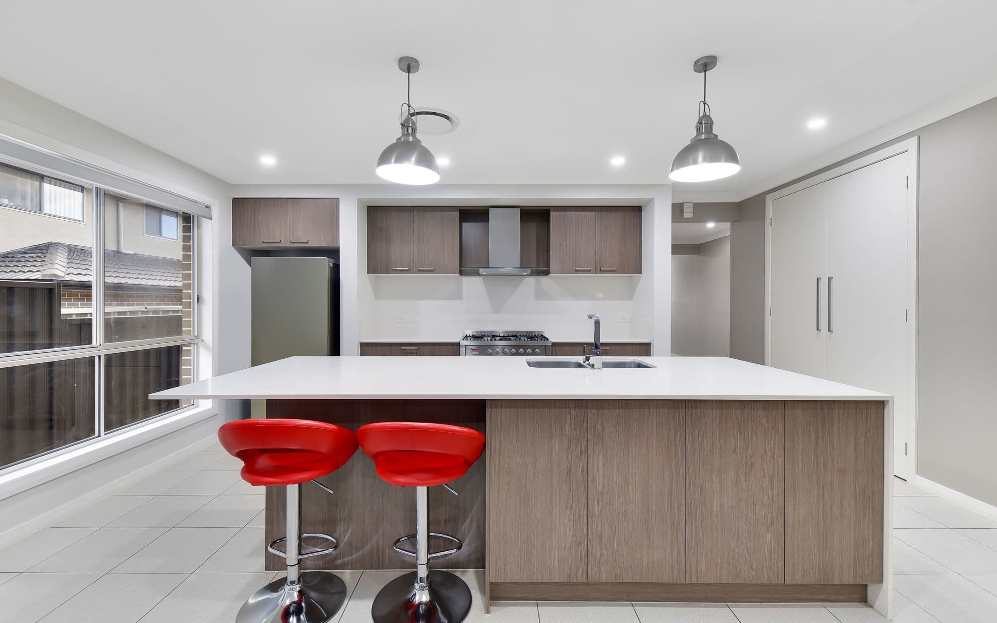 5 Oaklands Circuit, Gregory Hills NSW 2557, Gregory Hills - Thumbnail 2