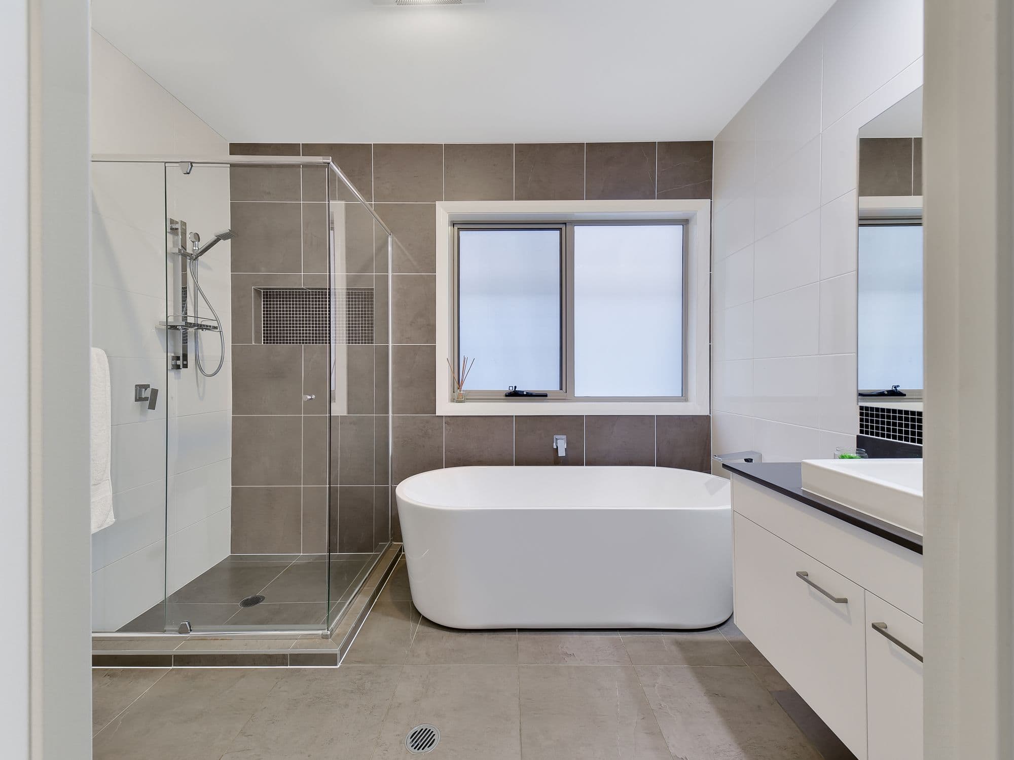 5 Oaklands Circuit, Gregory Hills NSW 2557, Gregory Hills - Thumbnail 6