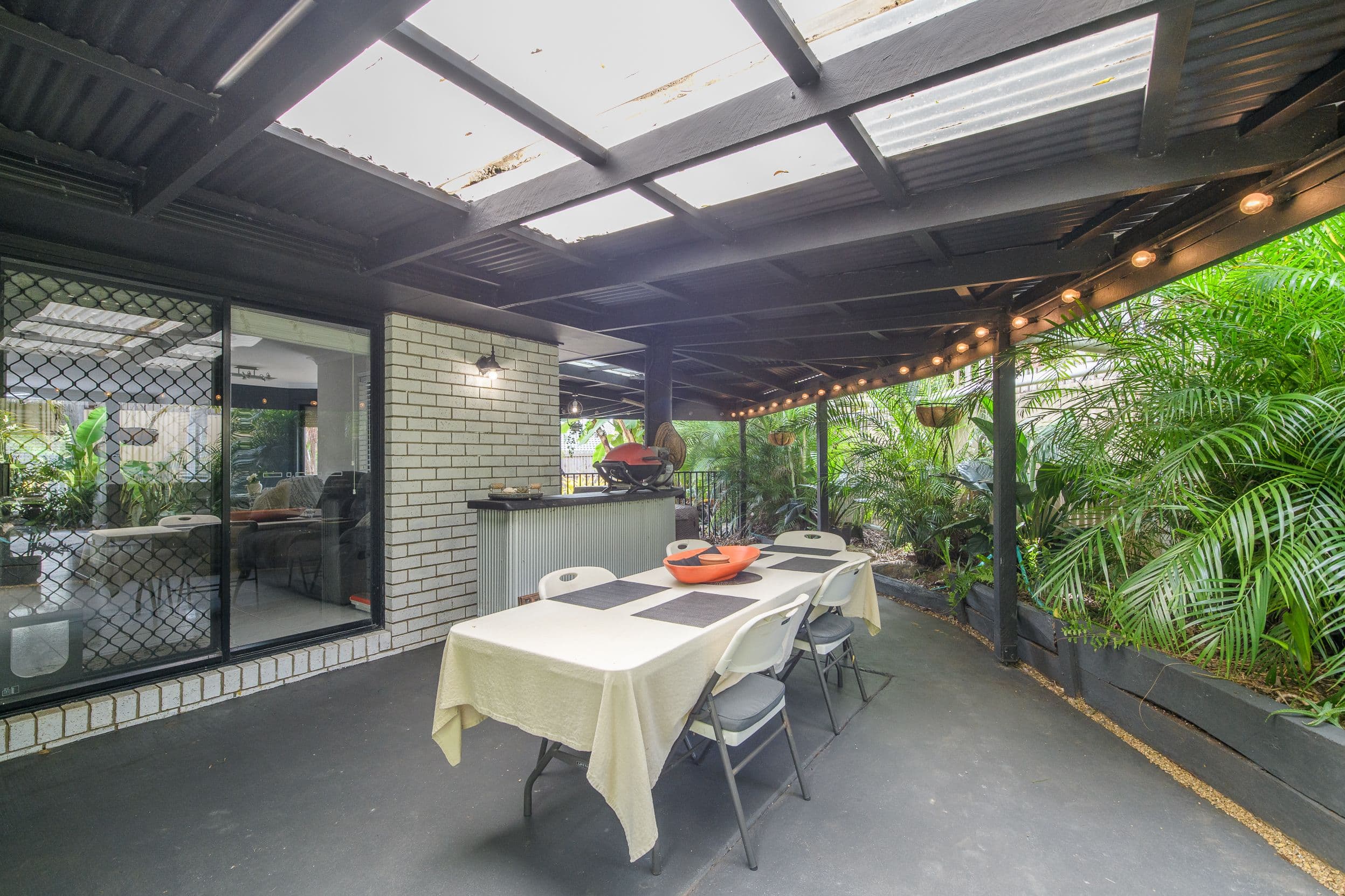 8 Rosemount Place, New Auckland QLD 4680, New Auckland - Thumbnail 2