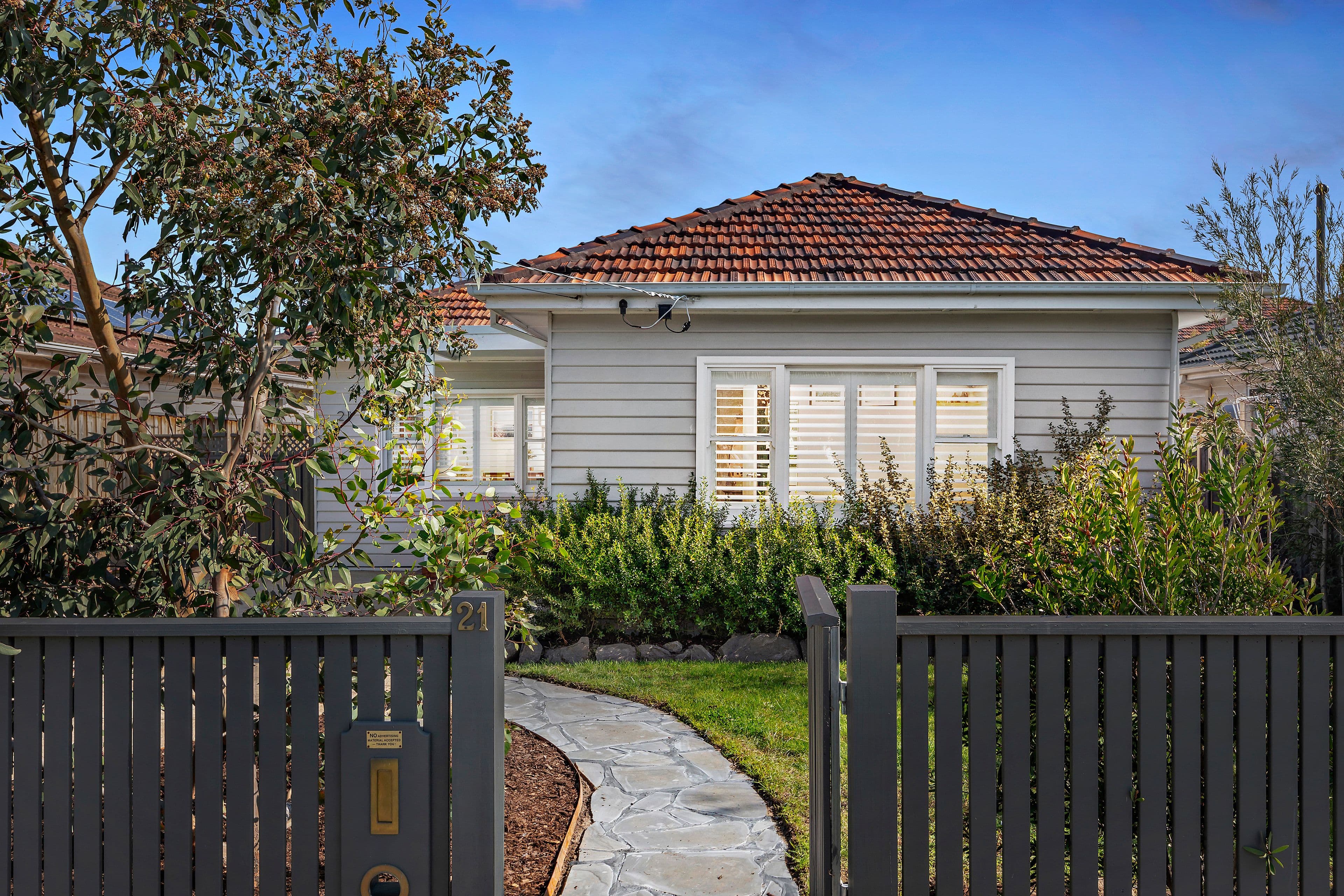 21 Thomson Street, Sunshine VIC 3020, Sunshine - Image 1