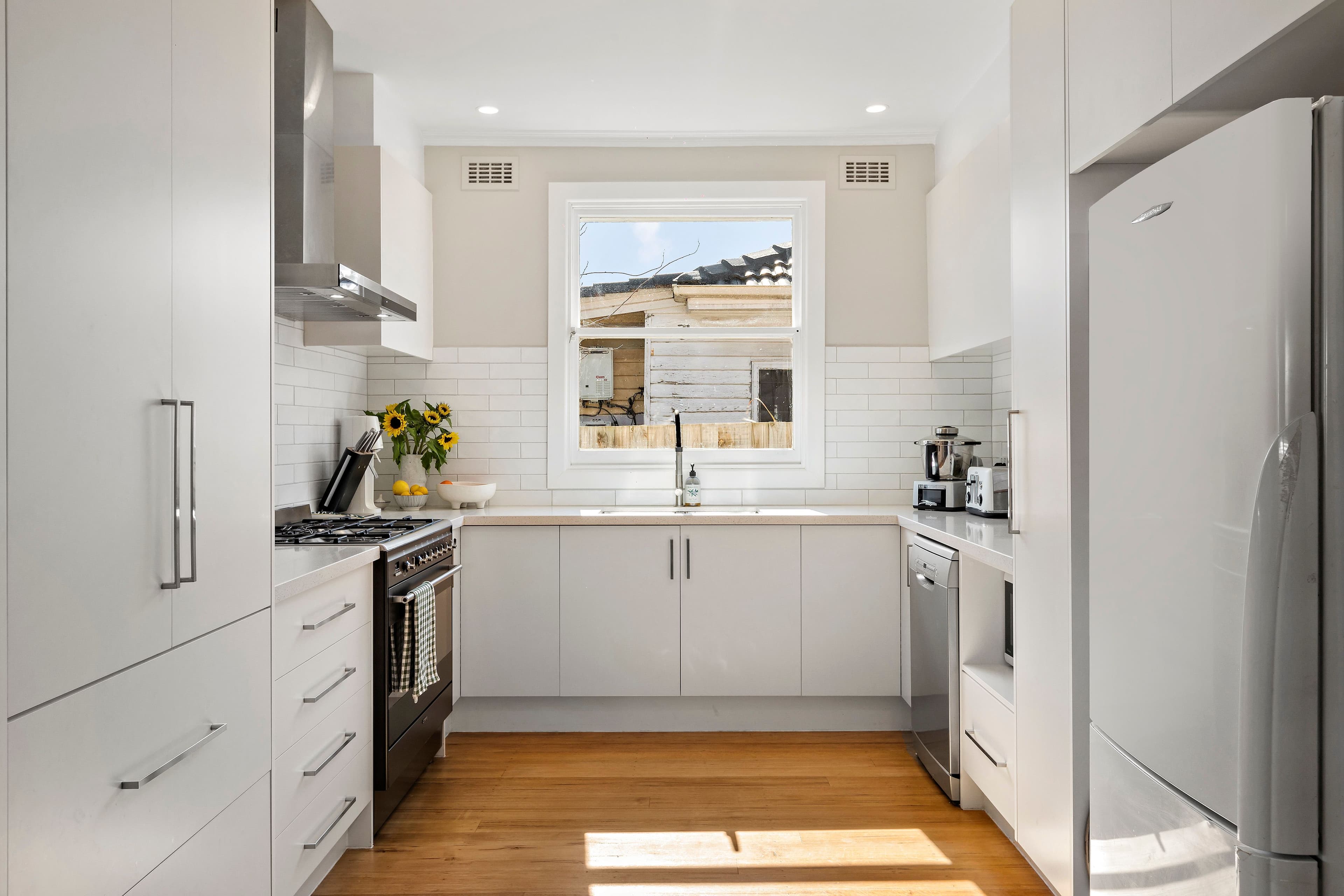 21 Thomson Street, Sunshine VIC 3020, Sunshine - Thumbnail 6