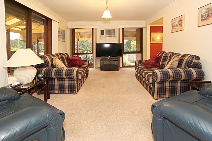 2 Snowgum Court, MULGRAVE VIC 3170, Mulgrave - Thumbnail 4