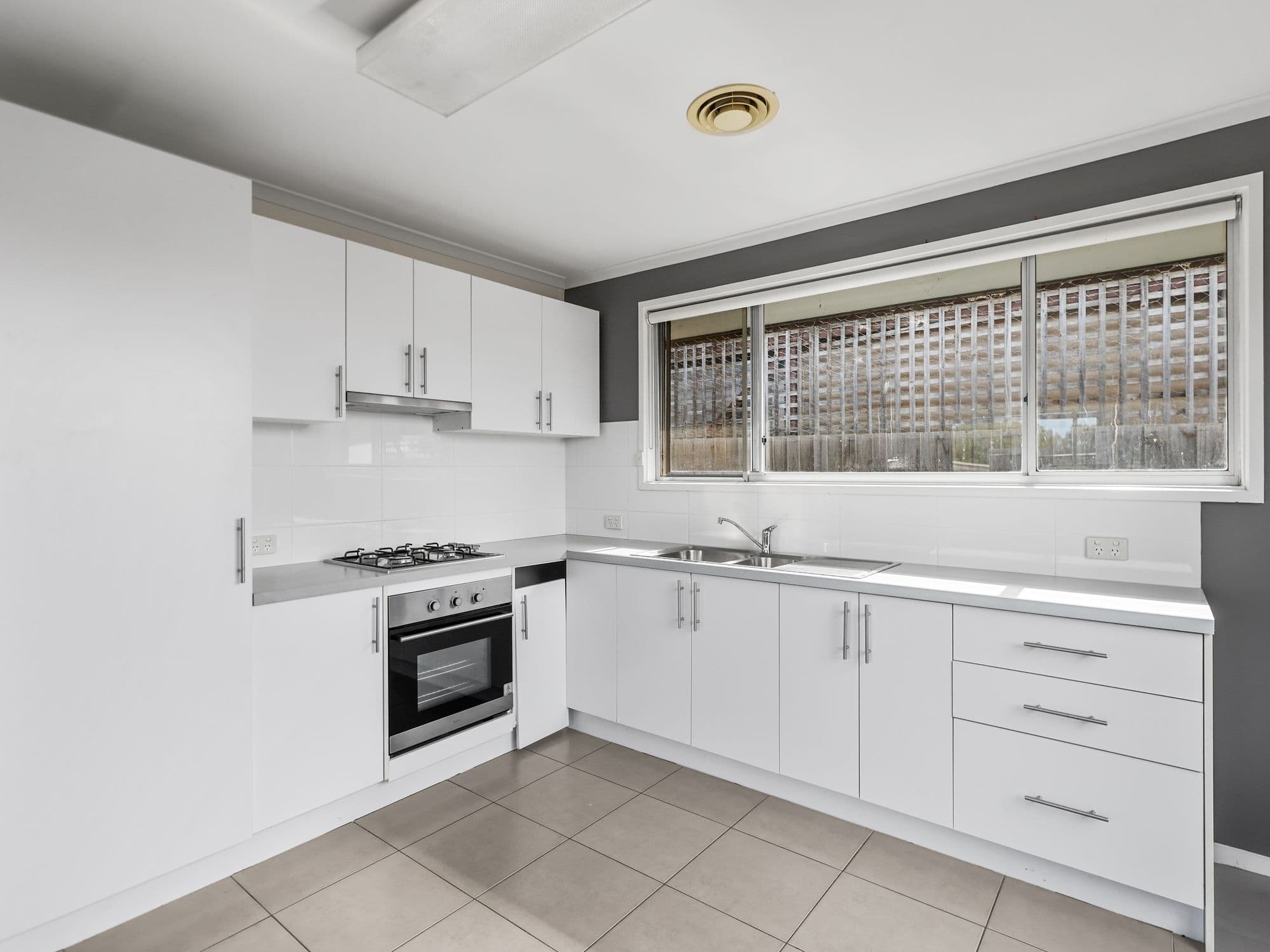 30 Wishart Street, Wonthaggi VIC 3995, Wonthaggi - Thumbnail 3