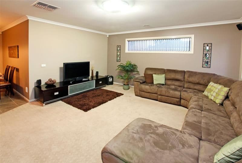 15 Basilica Vista, MERNDA VIC 3754, Mernda - Thumbnail 7