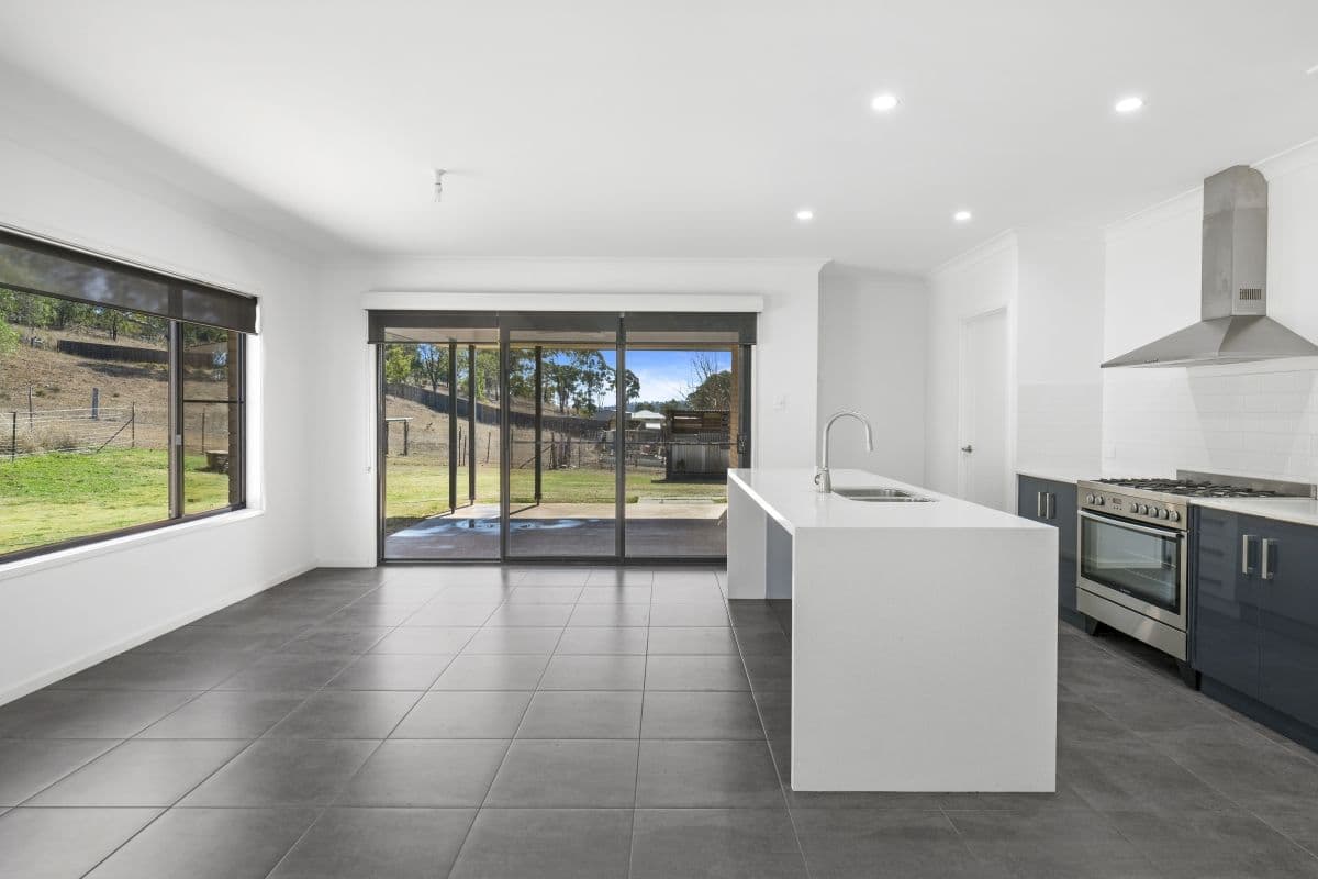 37 Willis Road, Meringandan West QLD 4352, Meringandan West - Thumbnail 4