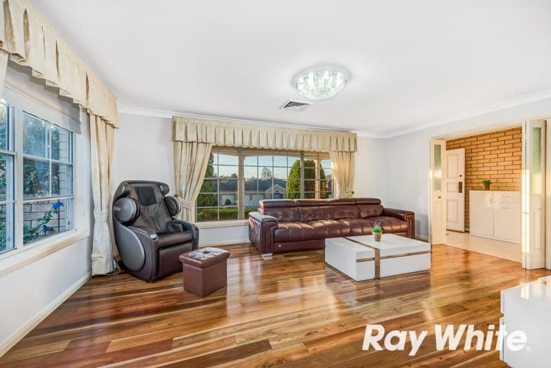 16 Cumberland Avenue, Castle Hill - Thumbnail 2