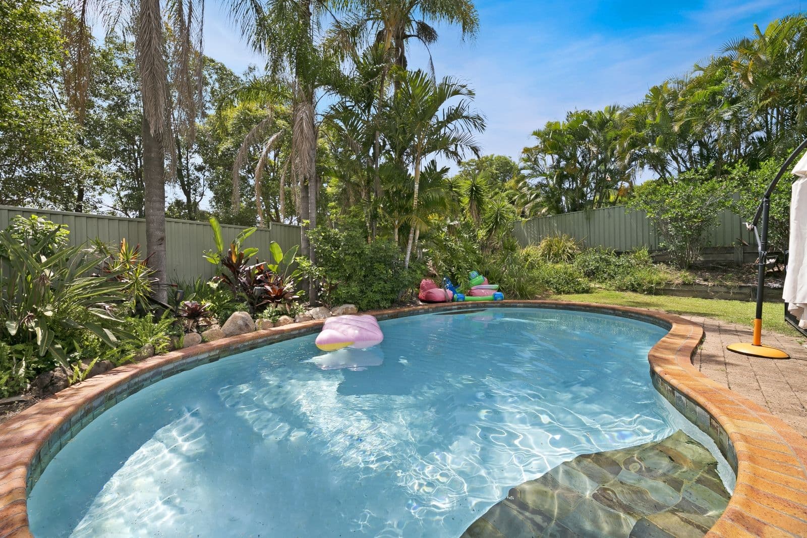 12 Ashburton Close, Arundel QLD 4214, Arundel - Thumbnail 2