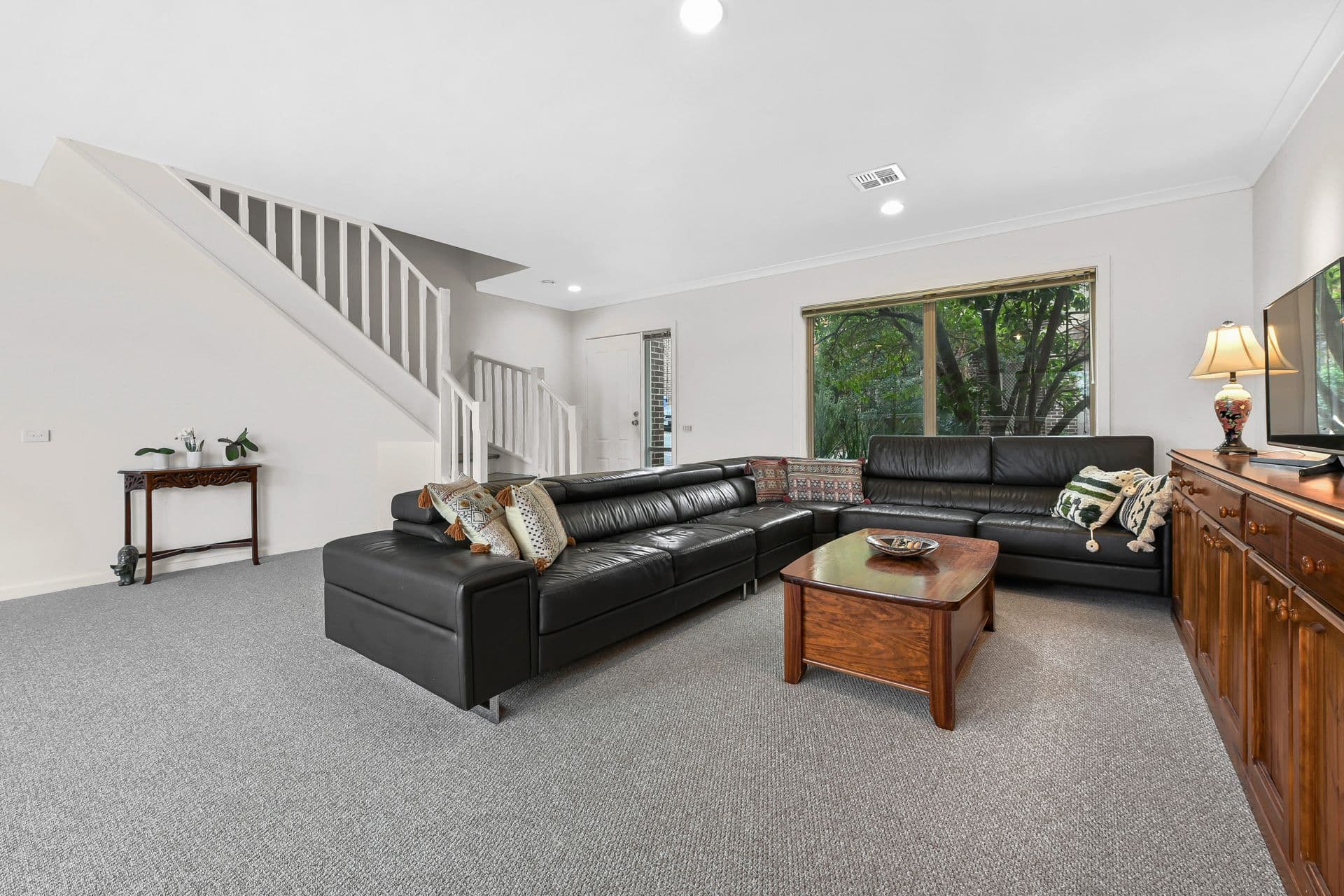 52-54 Shinners Avenue, Berwick VIC 3806, Berwick - Thumbnail 2