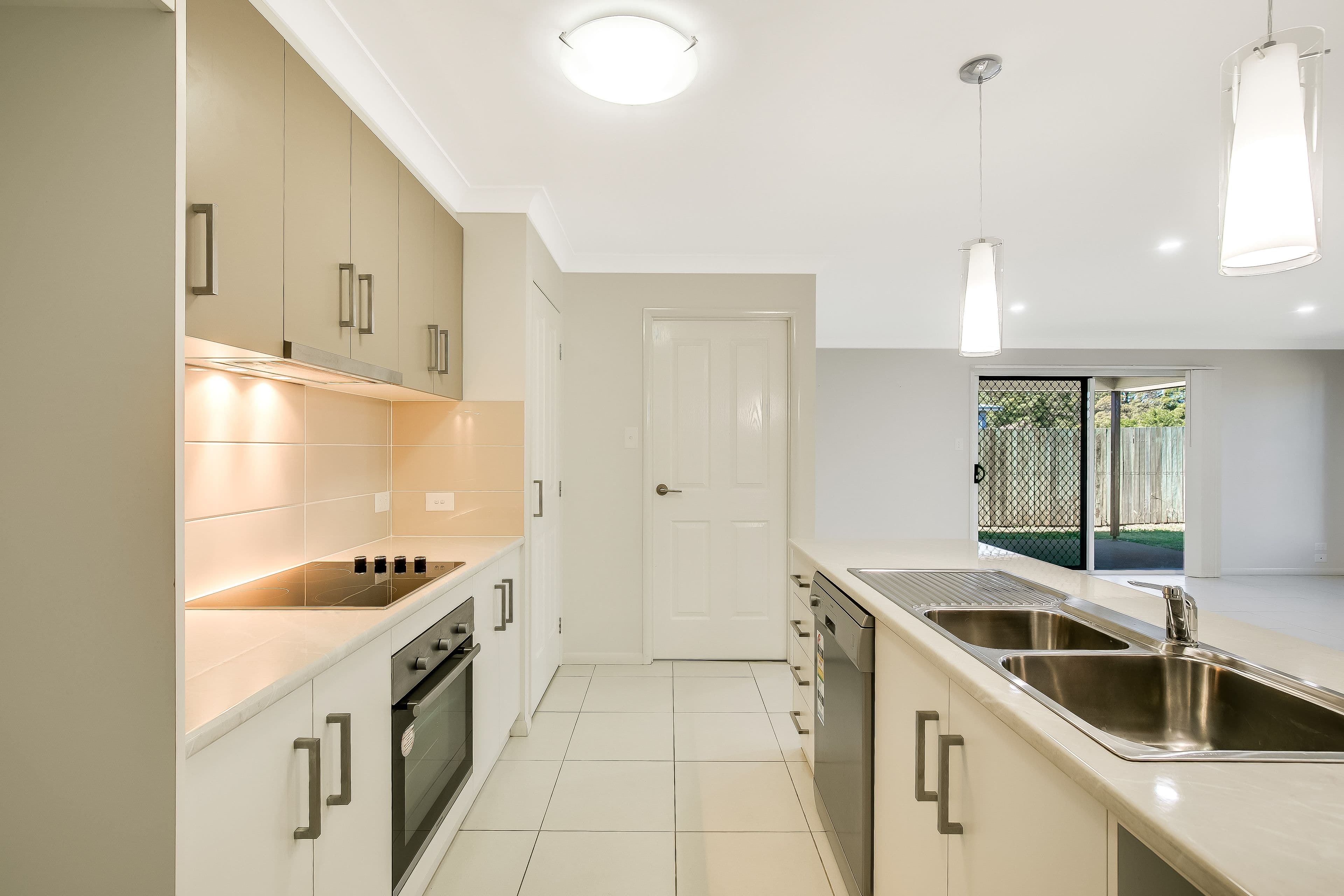 61 Entabeni Drive, Kearneys Spring QLD 4350, Kearneys Spring - Thumbnail 3