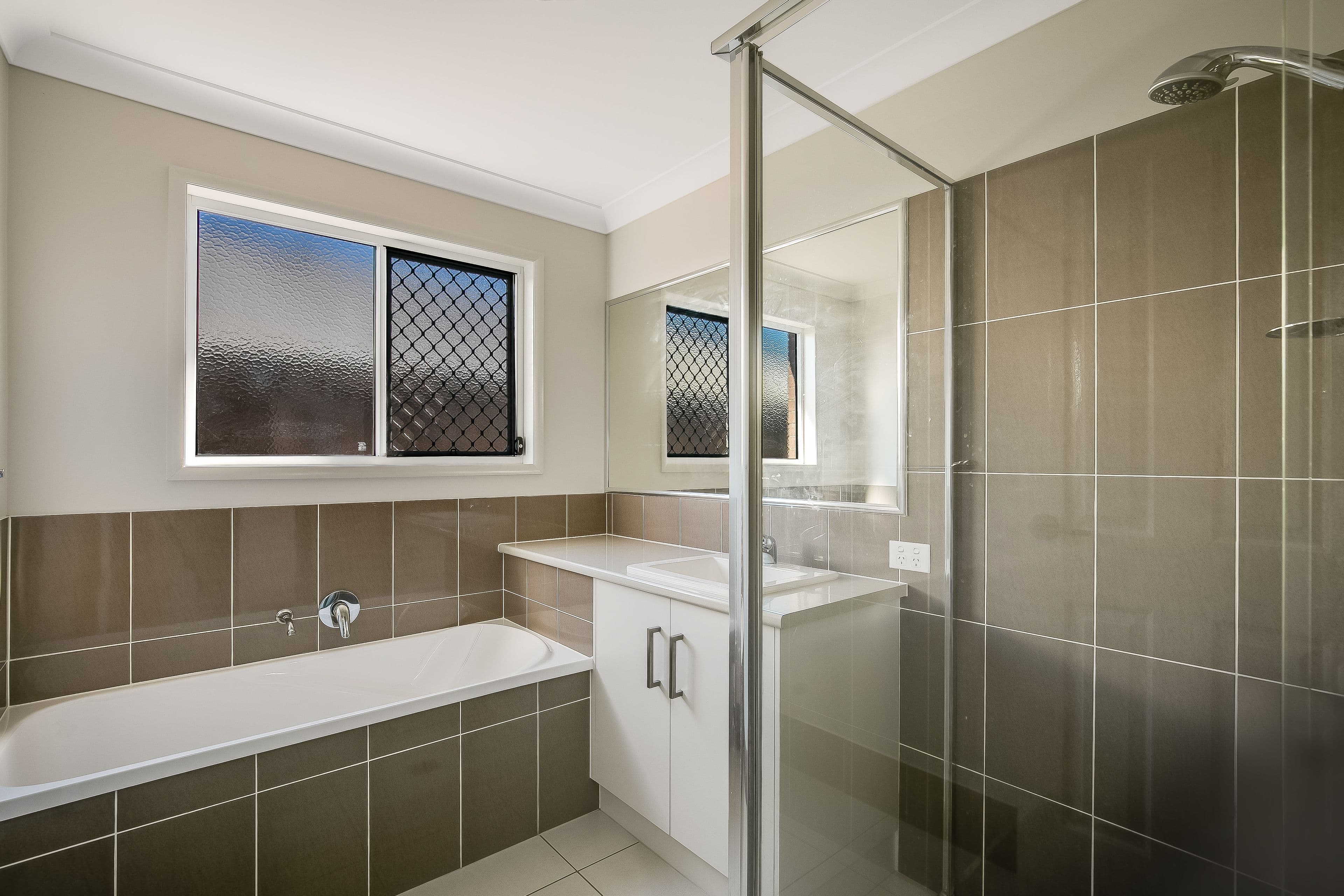 61 Entabeni Drive, Kearneys Spring QLD 4350, Kearneys Spring - Thumbnail 7