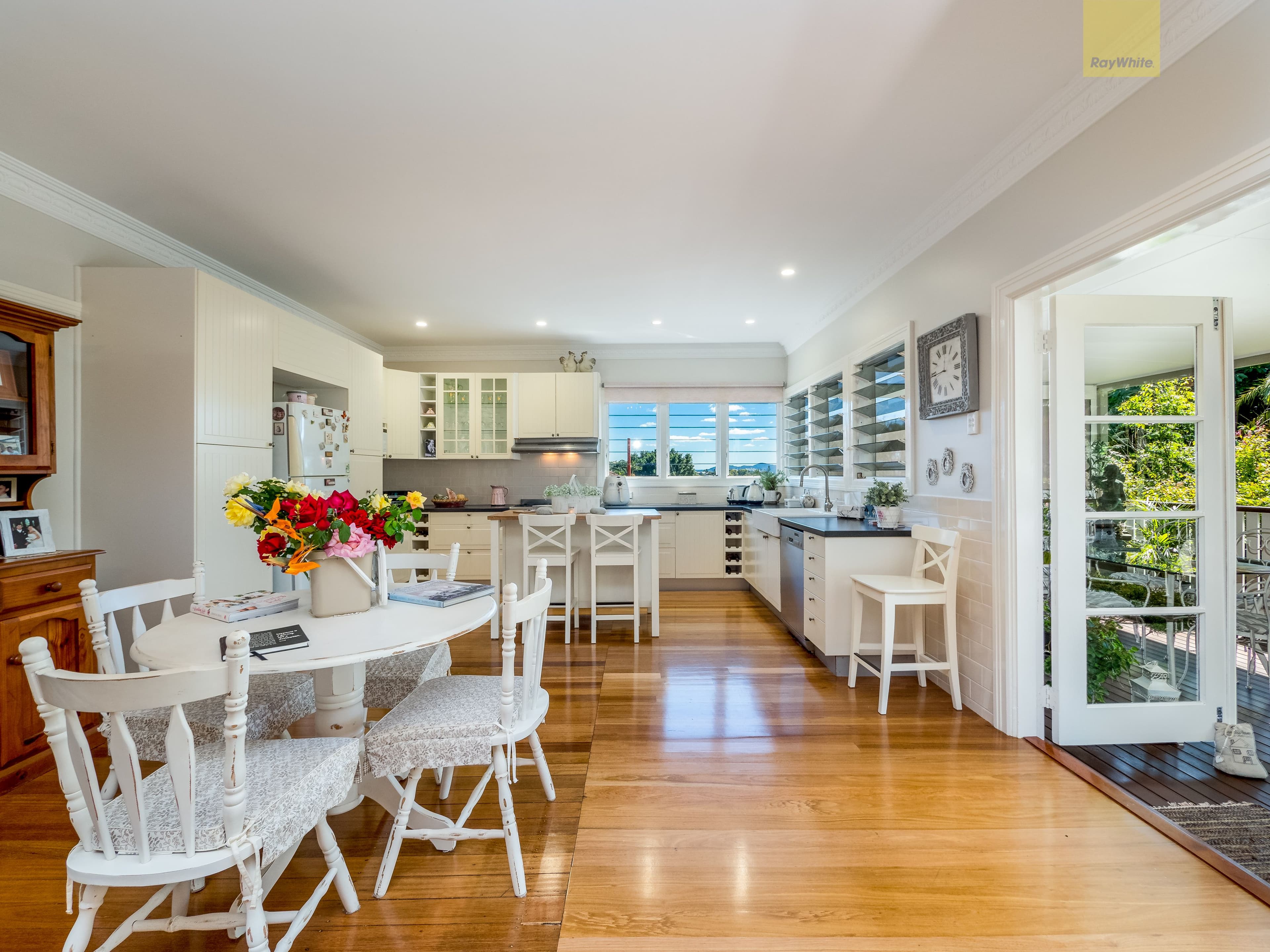12 Jacaranda Avenue, East Lismore - Thumbnail 2