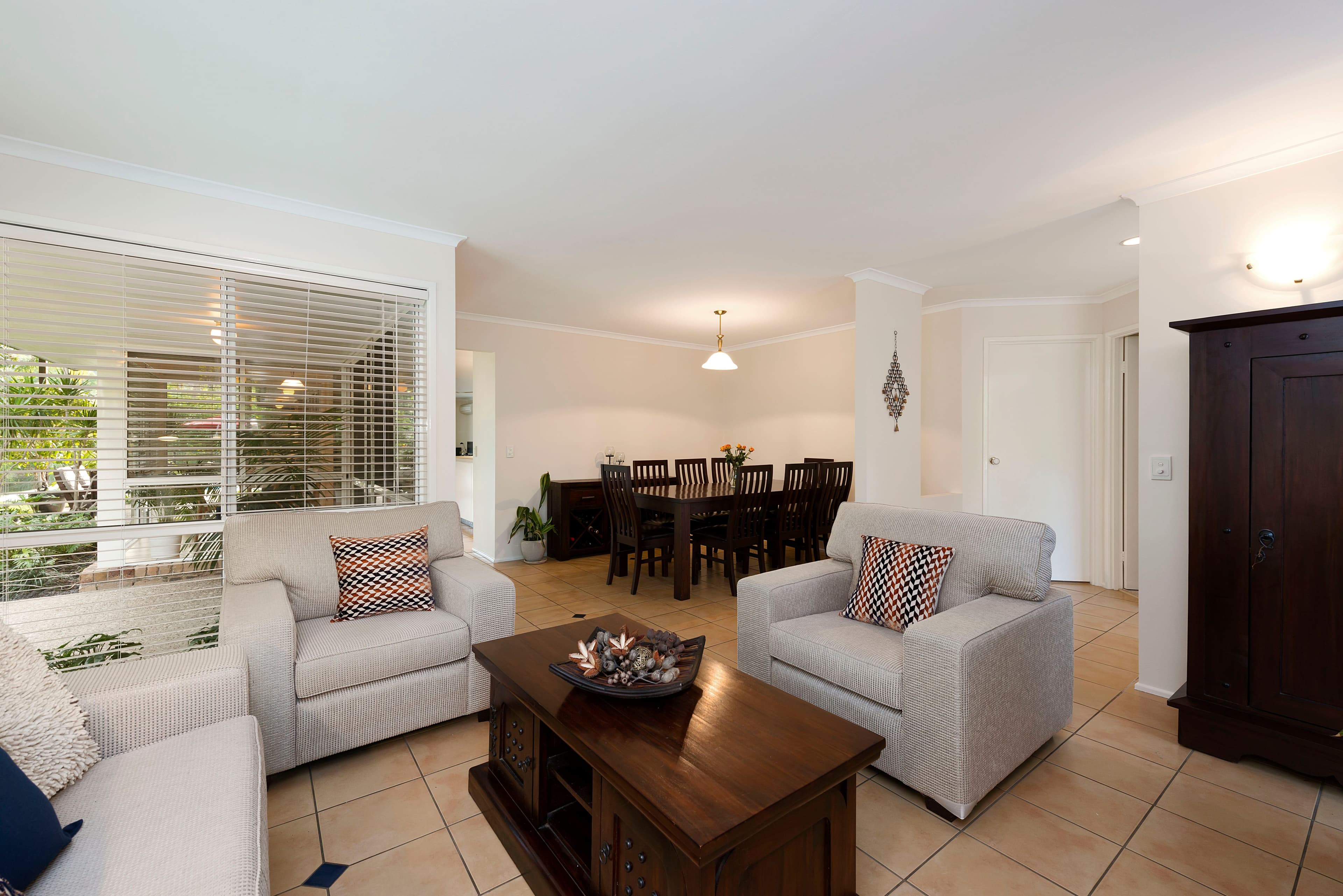 8 Wattletree Place, The Gap QLD 4061, The Gap - Thumbnail 3