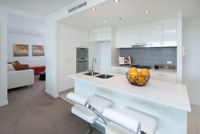 1303 Freshwater Point 33 TE Peters Drive, BROADBEACH QLD 4218, Broadbeach Waters - Thumbnail 2