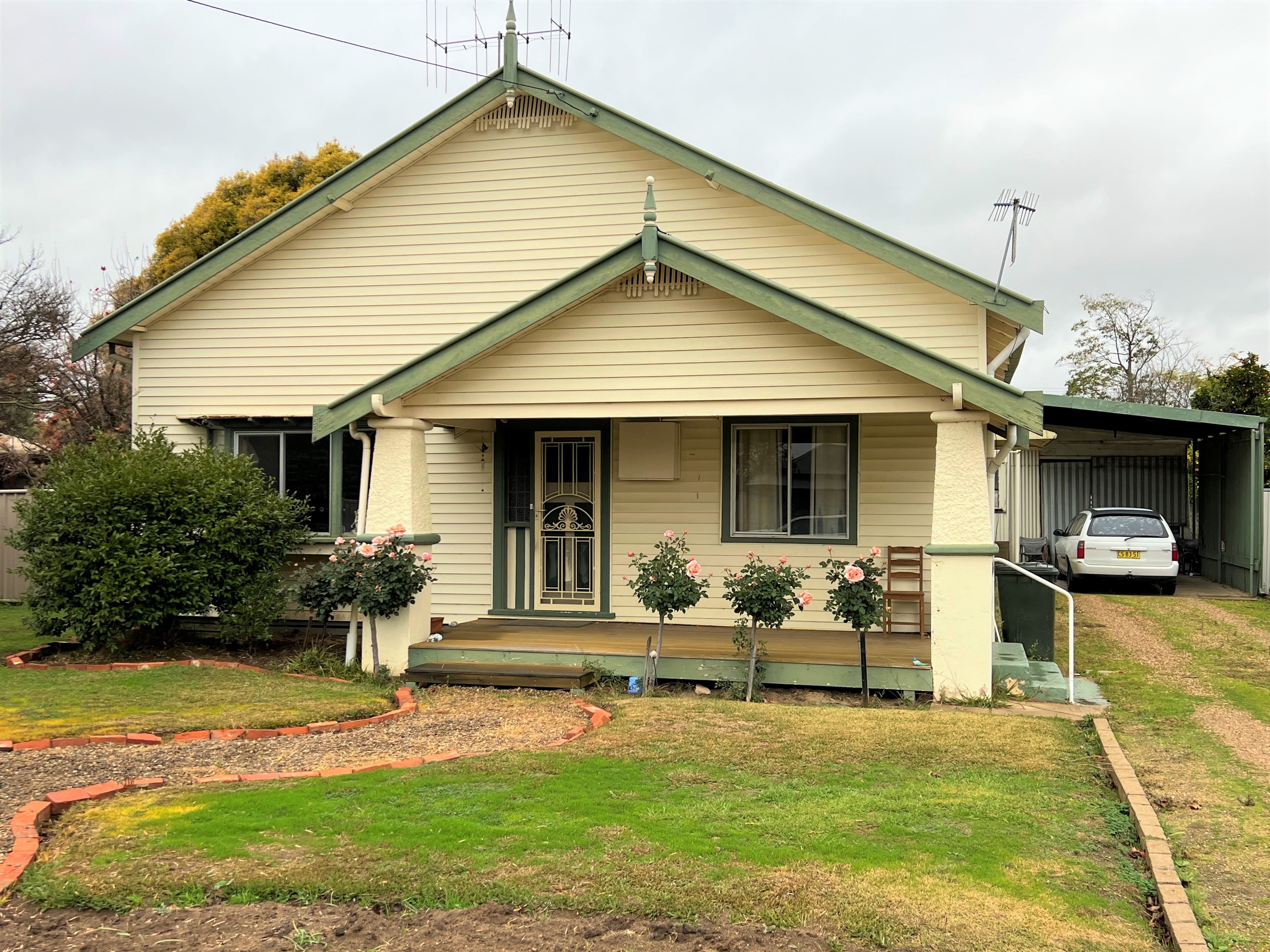 104 Hunter Street, Deniliquin NSW 2710, Deniliquin - Image 1