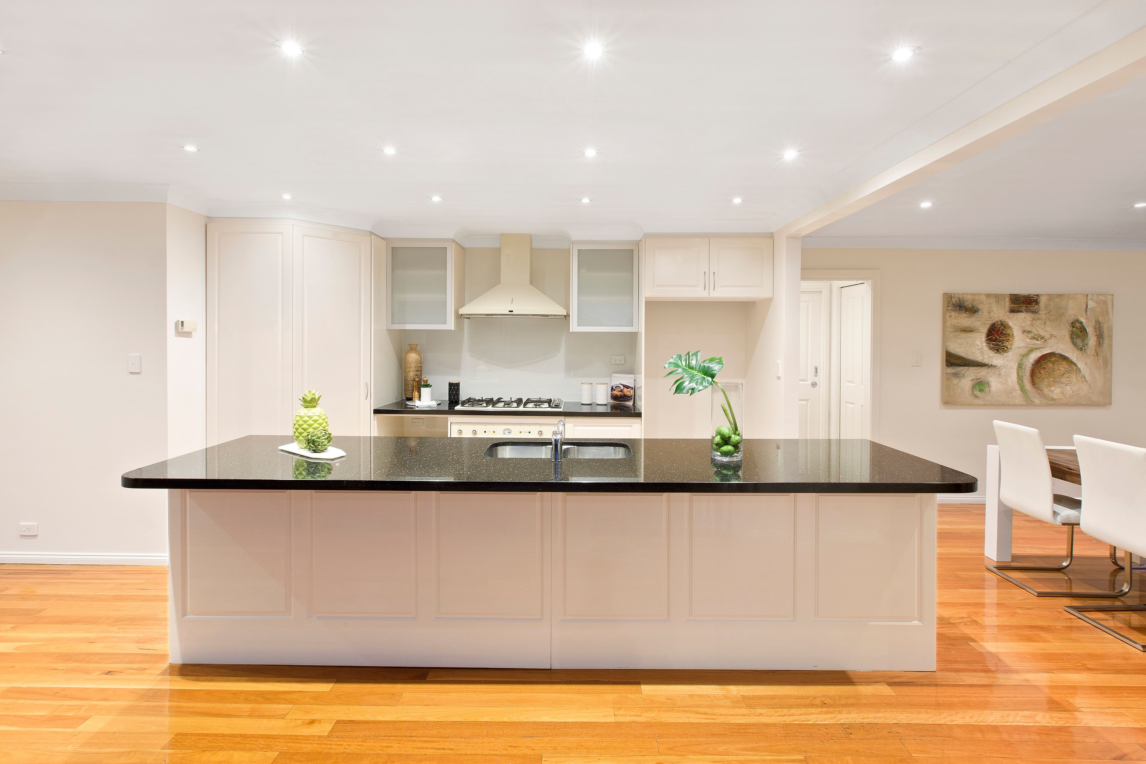14 Snow Gum Road, Doncaster East VIC 3109, Doncaster East - Thumbnail 4