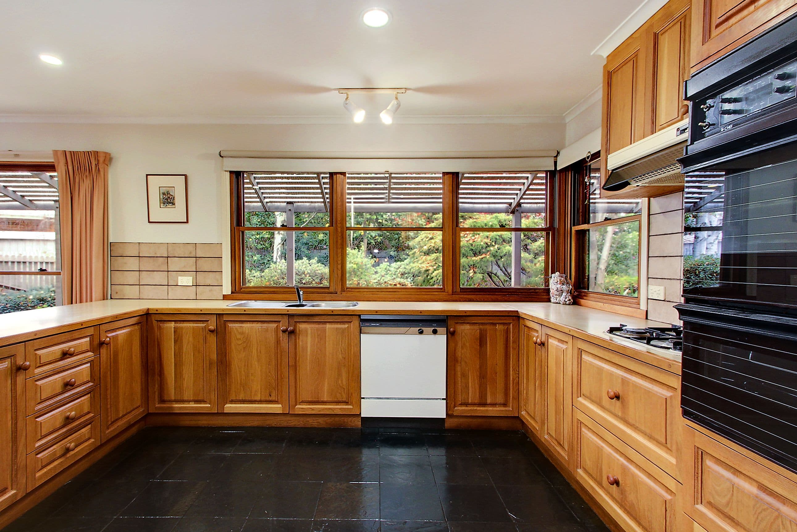 17 Burke Court, Cobram VIC 3644, Cobram - Thumbnail 4
