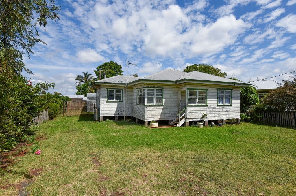 31 Burke Street, Rangeville QLD 4350, Rangeville - Thumbnail 2