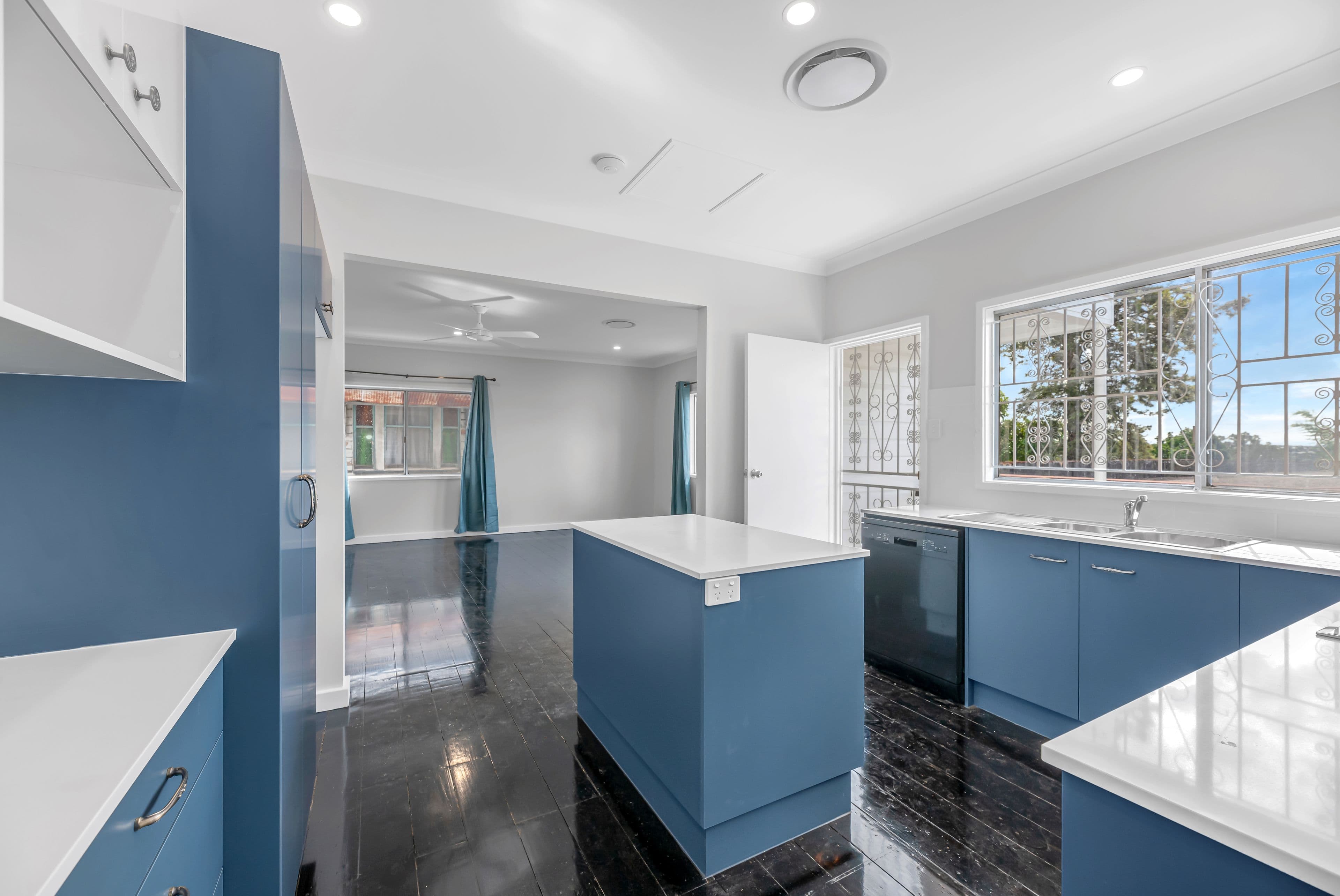 9 Maygar Street, Windsor QLD 4030, Windsor - Thumbnail 3