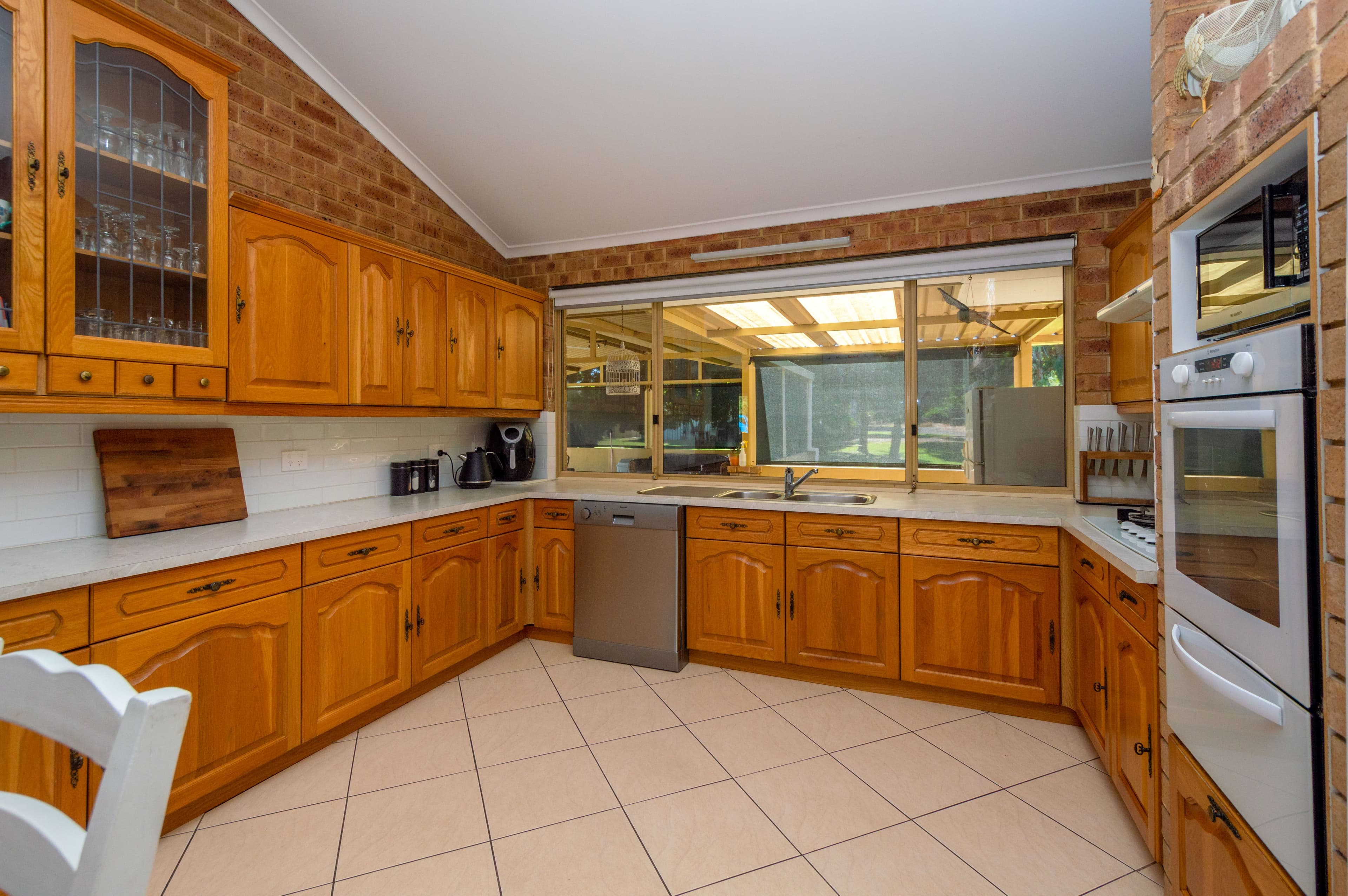 10 Clubhouse Lane, GNANGARA WA 6077, Gnangara - Thumbnail 3