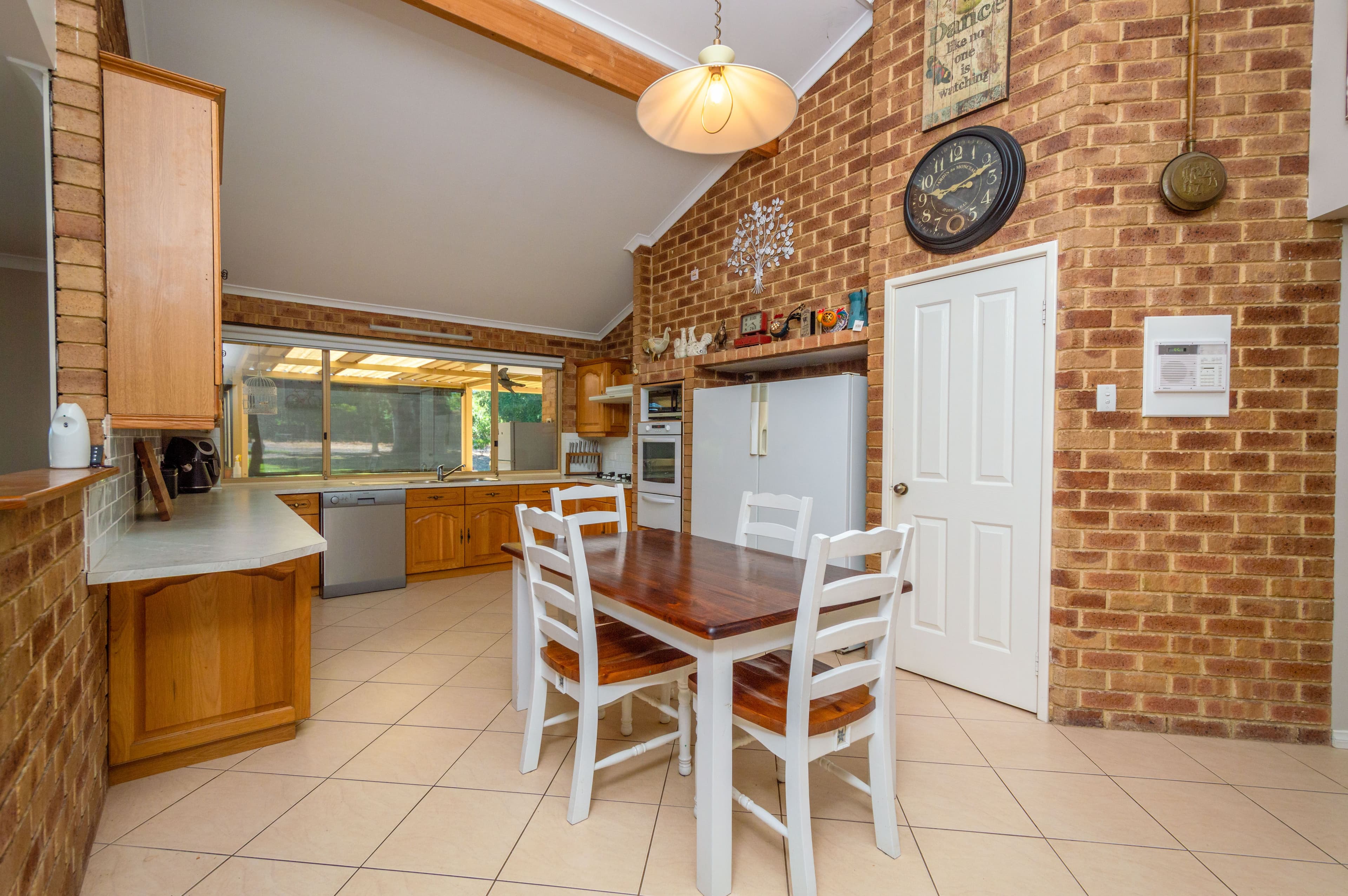 10 Clubhouse Lane, GNANGARA WA 6077, Gnangara - Thumbnail 4