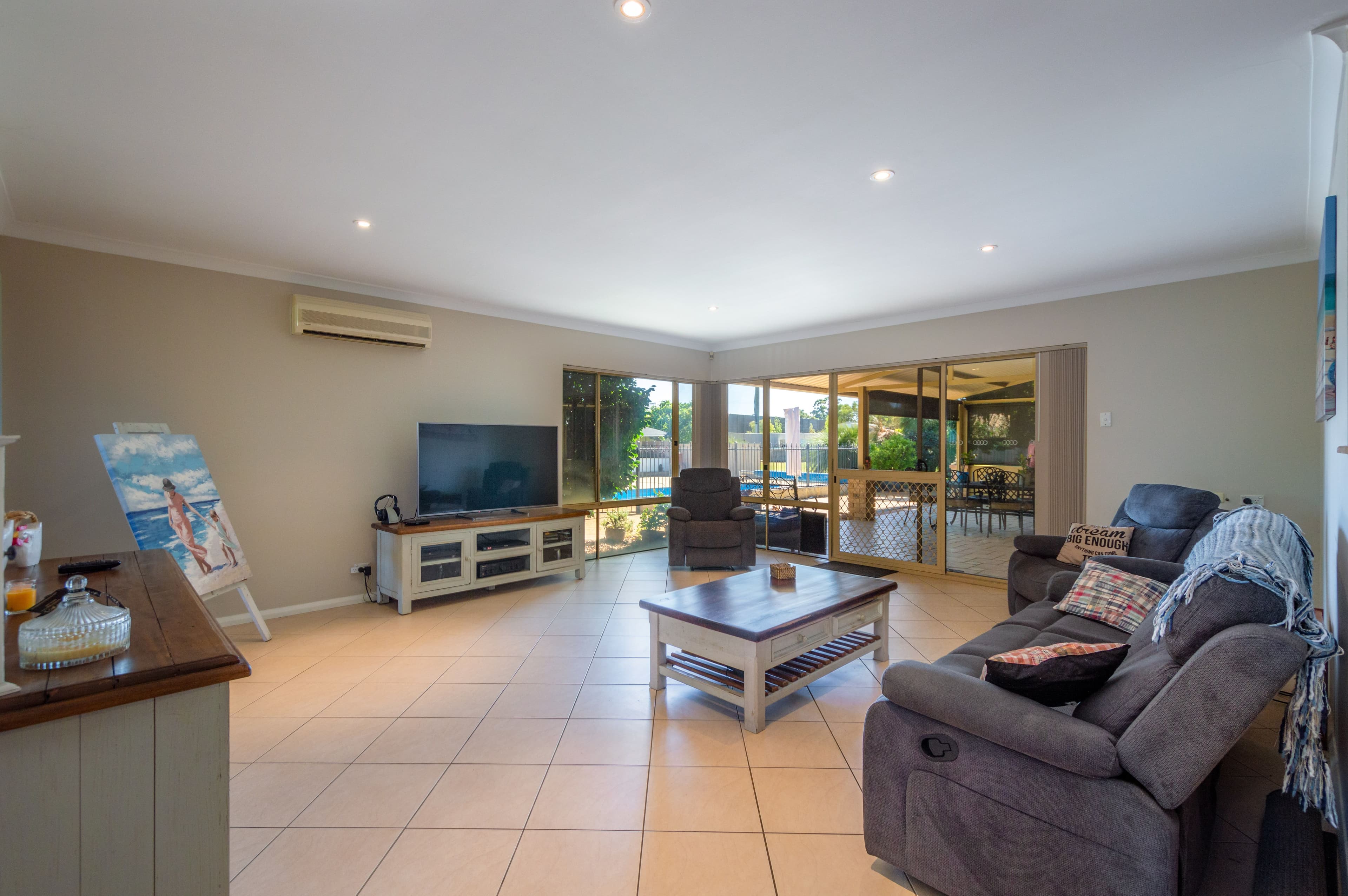 10 Clubhouse Lane, GNANGARA WA 6077, Gnangara - Thumbnail 5