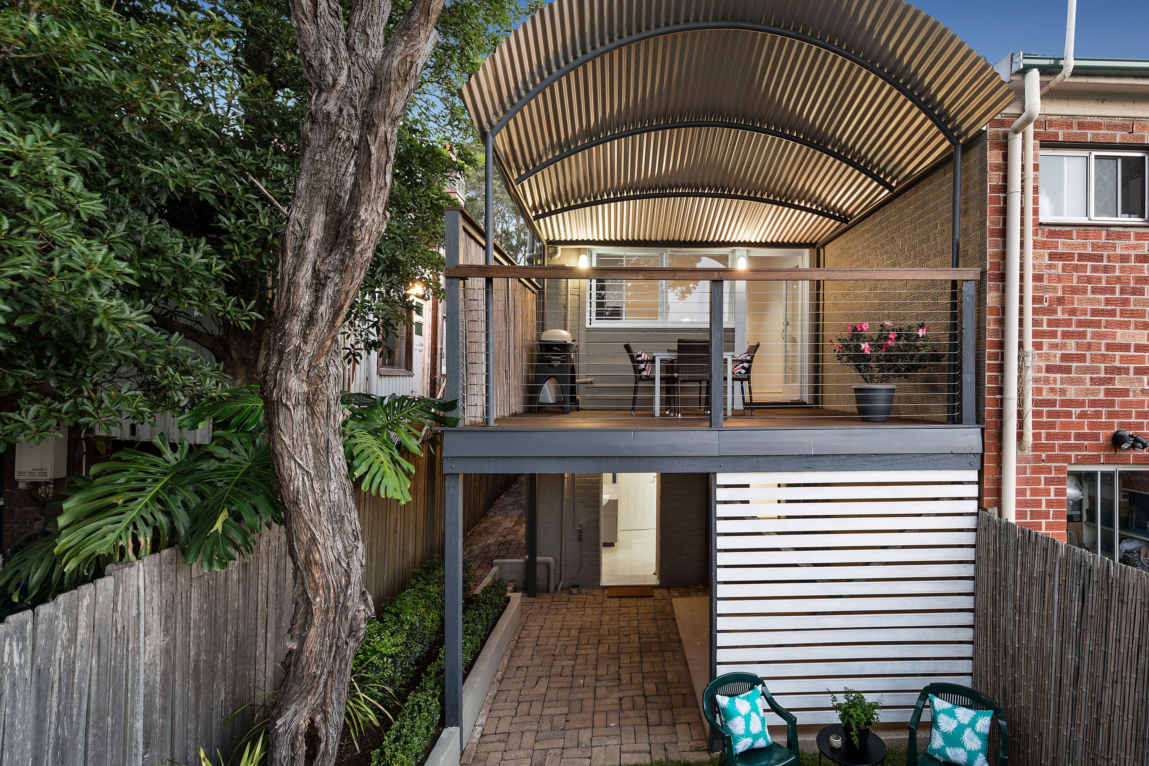 112 Corunna Road, Stanmore - Thumbnail 2