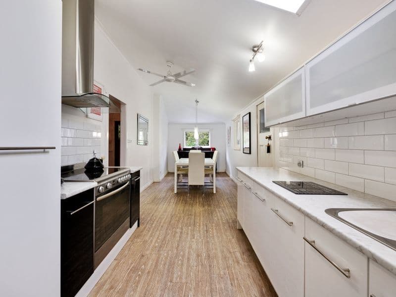 31 Waite Street, Blackwood SA 5051, Blackwood - Thumbnail 2